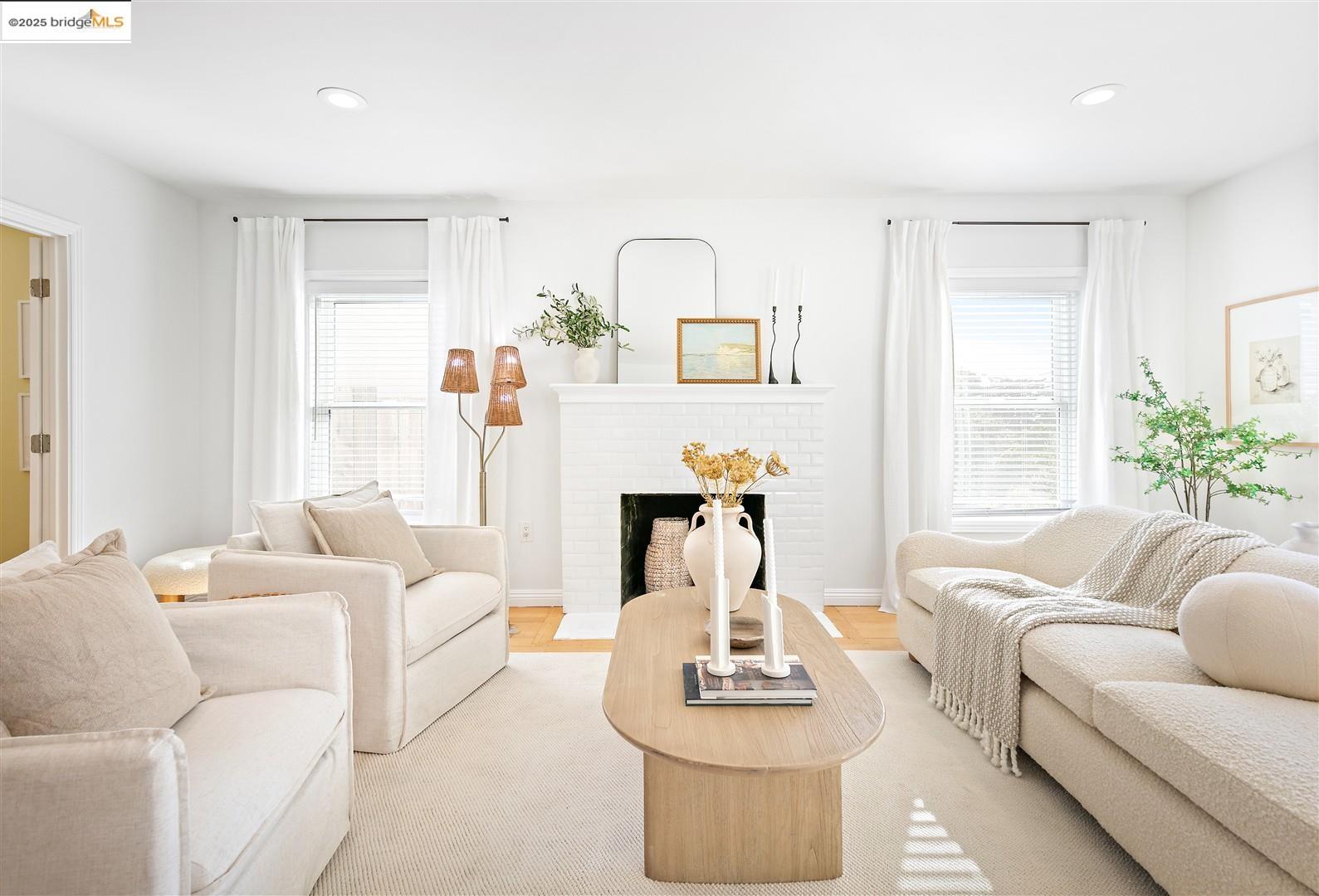 Detail Gallery Image 12 of 59 For 3920 Coolidge Ave, Oakland,  CA 94602 - 3 Beds | 1 Baths
