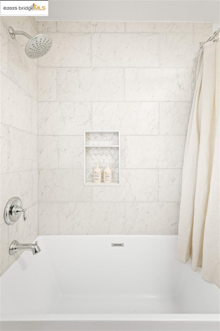 Detail Gallery Image 33 of 59 For 3920 Coolidge Ave, Oakland,  CA 94602 - 3 Beds | 1 Baths