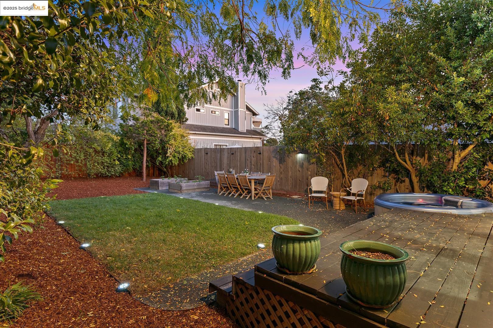 Detail Gallery Image 38 of 59 For 3920 Coolidge Ave, Oakland,  CA 94602 - 3 Beds | 1 Baths