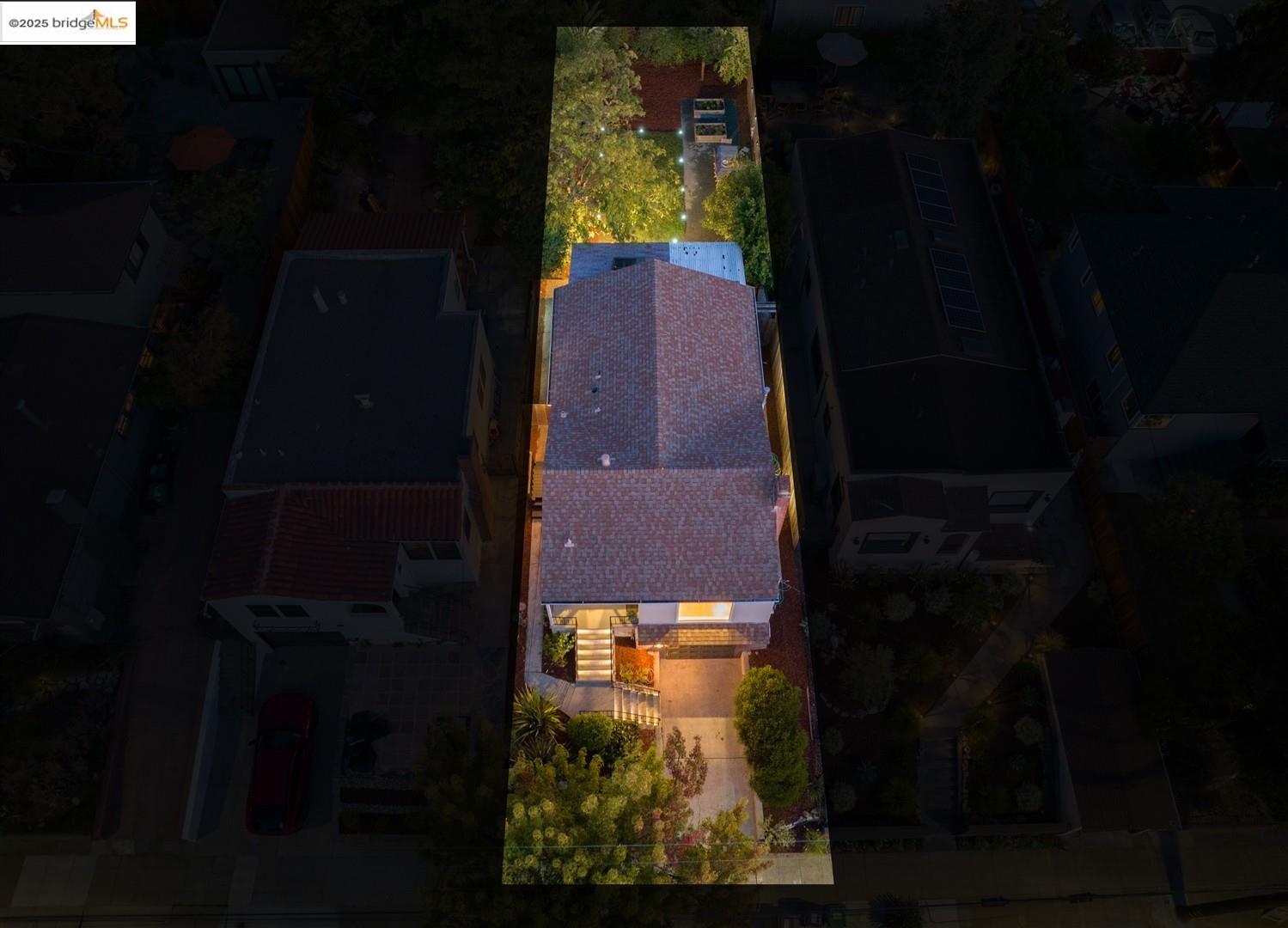 Detail Gallery Image 53 of 59 For 3920 Coolidge Ave, Oakland,  CA 94602 - 3 Beds | 1 Baths