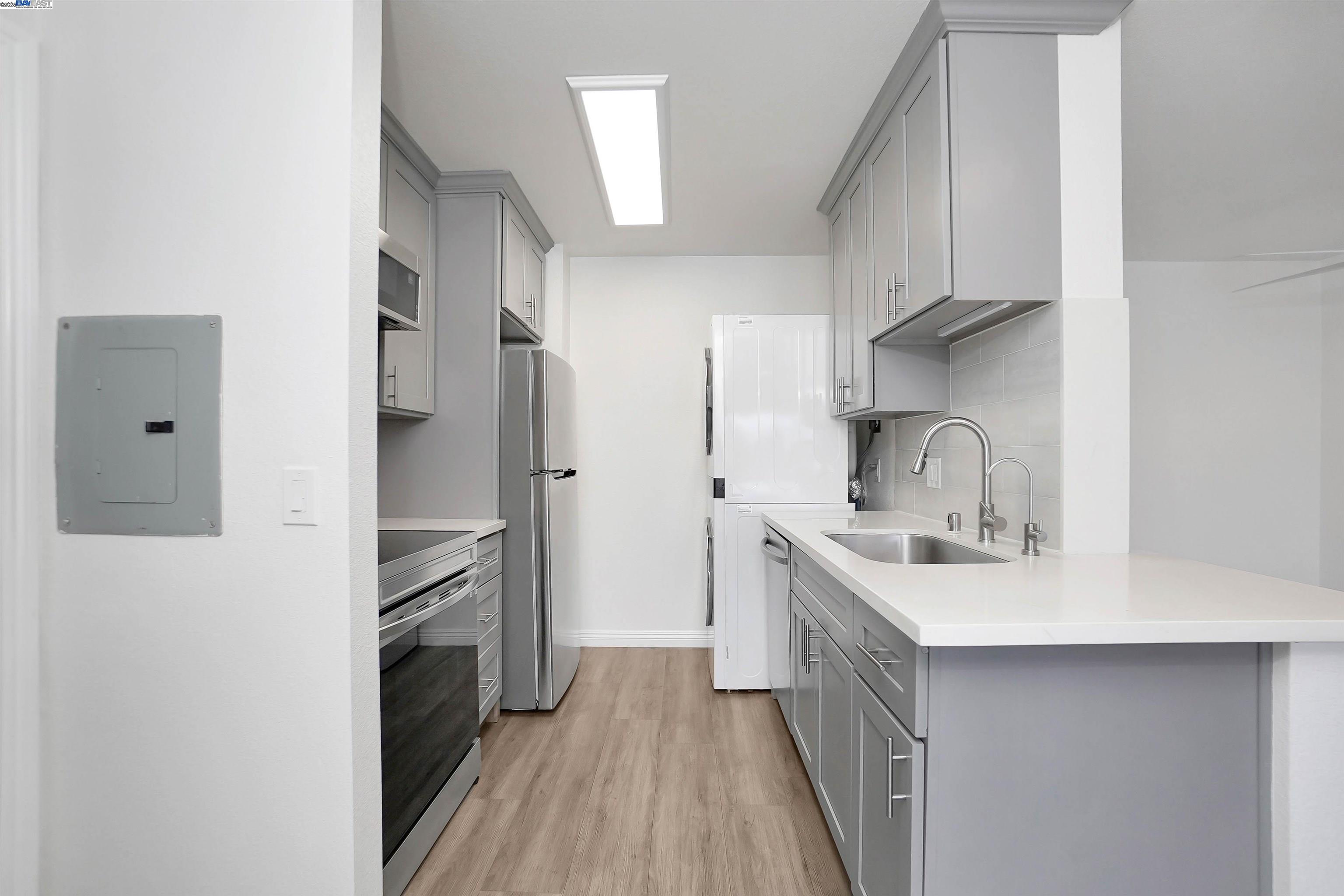 Photo #12: 41110092 Listing: Photo #12