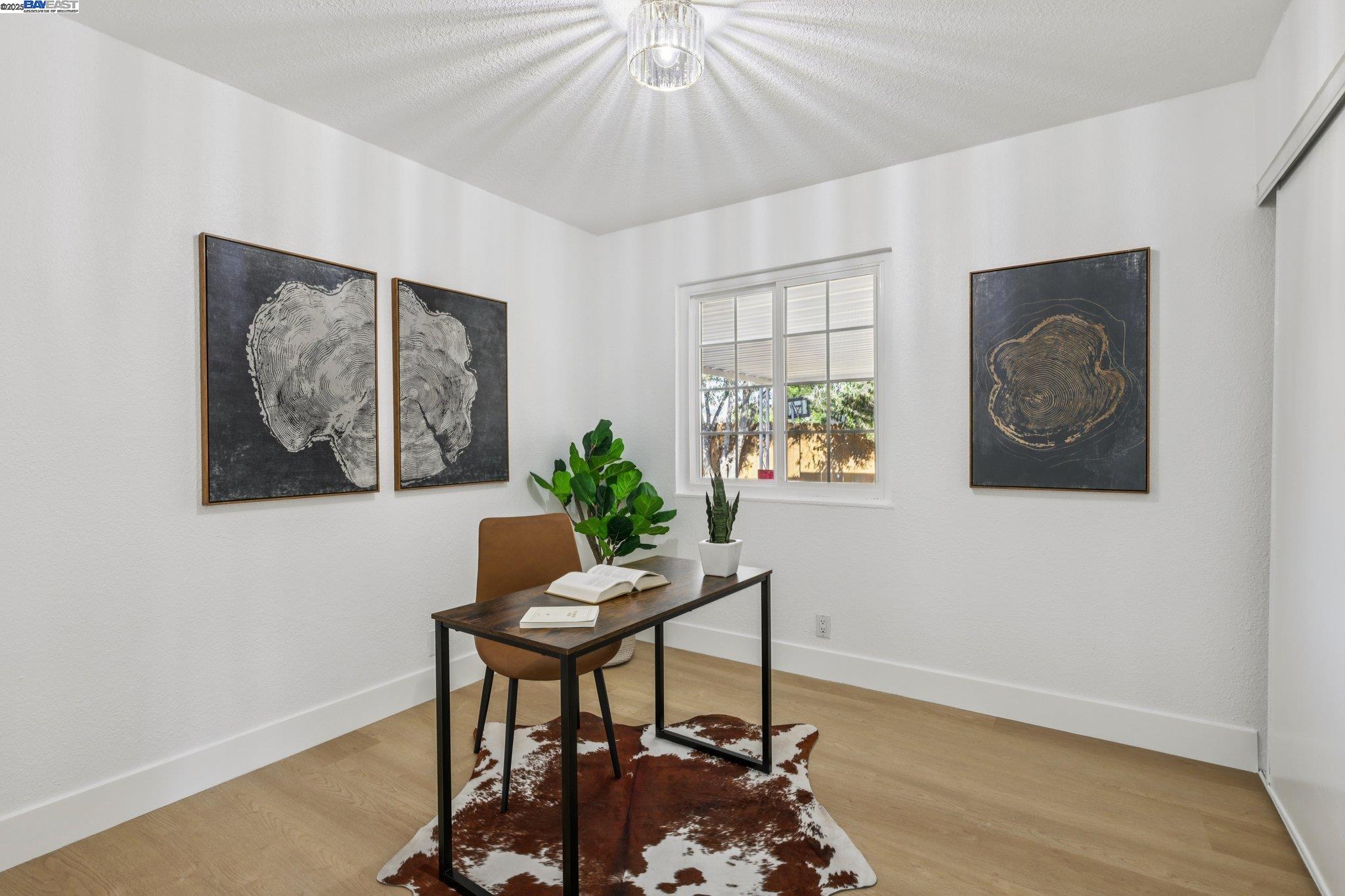 Detail Gallery Image 13 of 28 For 32226 Crest Ln, Union City,  CA 94587 - 3 Beds | 2 Baths