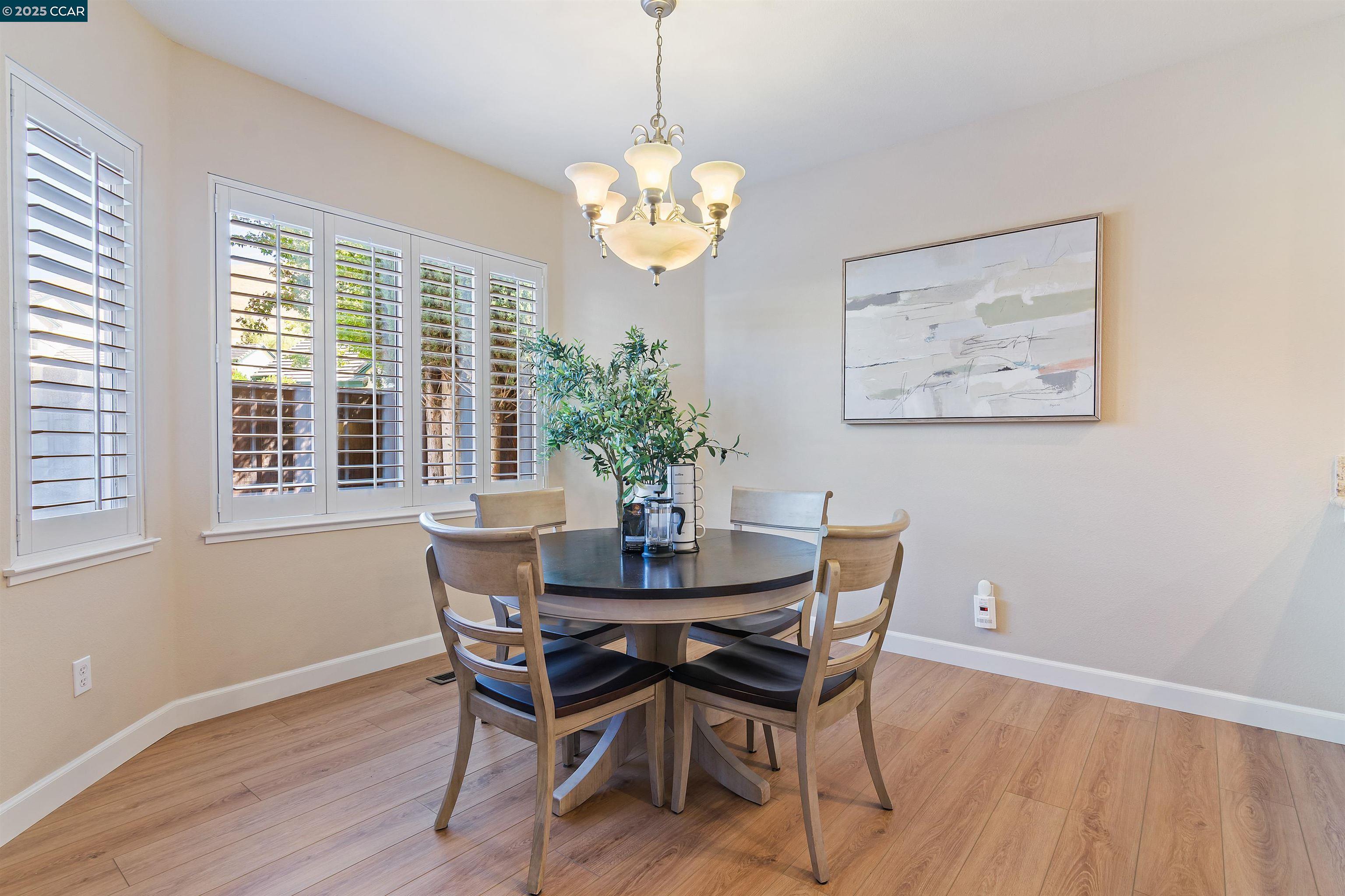 Detail Gallery Image 12 of 52 For 1338 Shell Ln, Clayton,  CA 94517 - 2 Beds | 2/1 Baths
