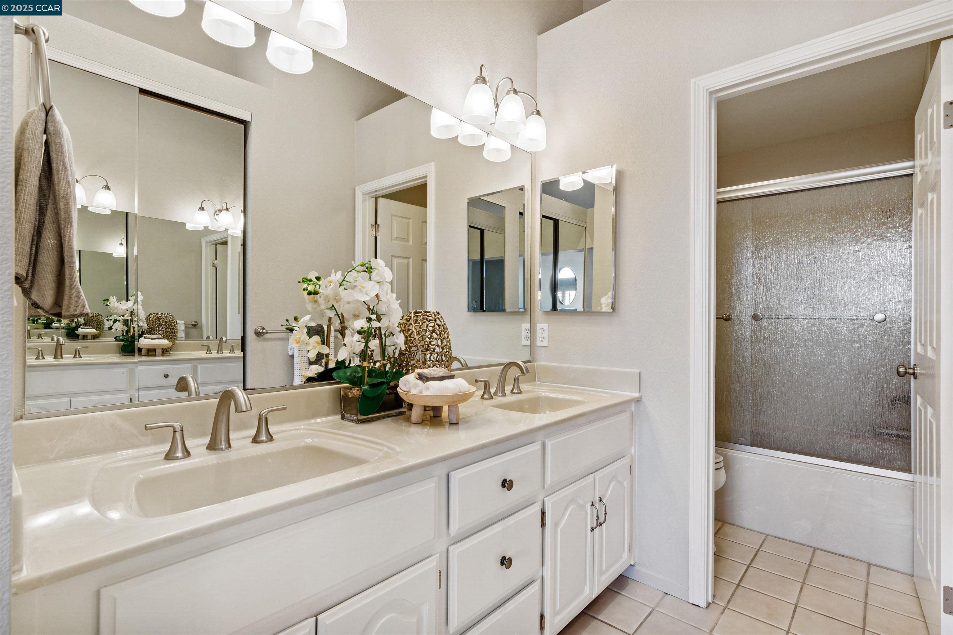 Detail Gallery Image 26 of 52 For 1338 Shell Ln, Clayton,  CA 94517 - 2 Beds | 2/1 Baths