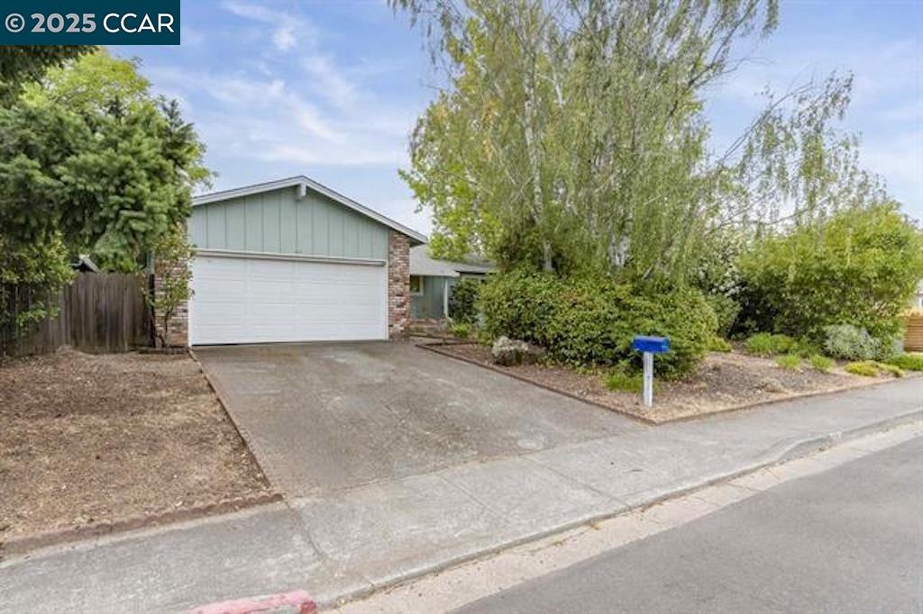 Detail Gallery Image 2 of 56 For 969 Valley View St, Saint Helena,  CA 94574 - 3 Beds | 2 Baths
