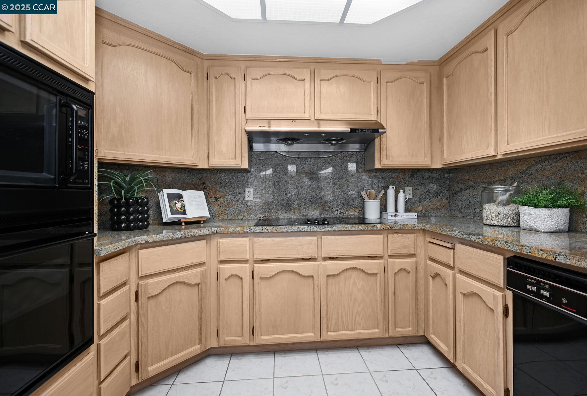 Detail Gallery Image 18 of 57 For 2120 Goldenrod Lane, San Ramon,  CA 94582 - 4 Beds | 3 Baths