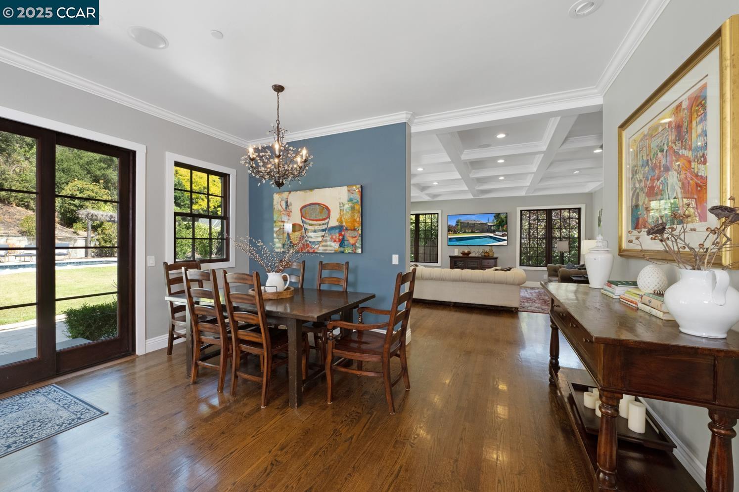 Detail Gallery Image 11 of 59 For 3898 Happy Valley Rd, Lafayette,  CA 94549 - 5 Beds | 4/3 Baths