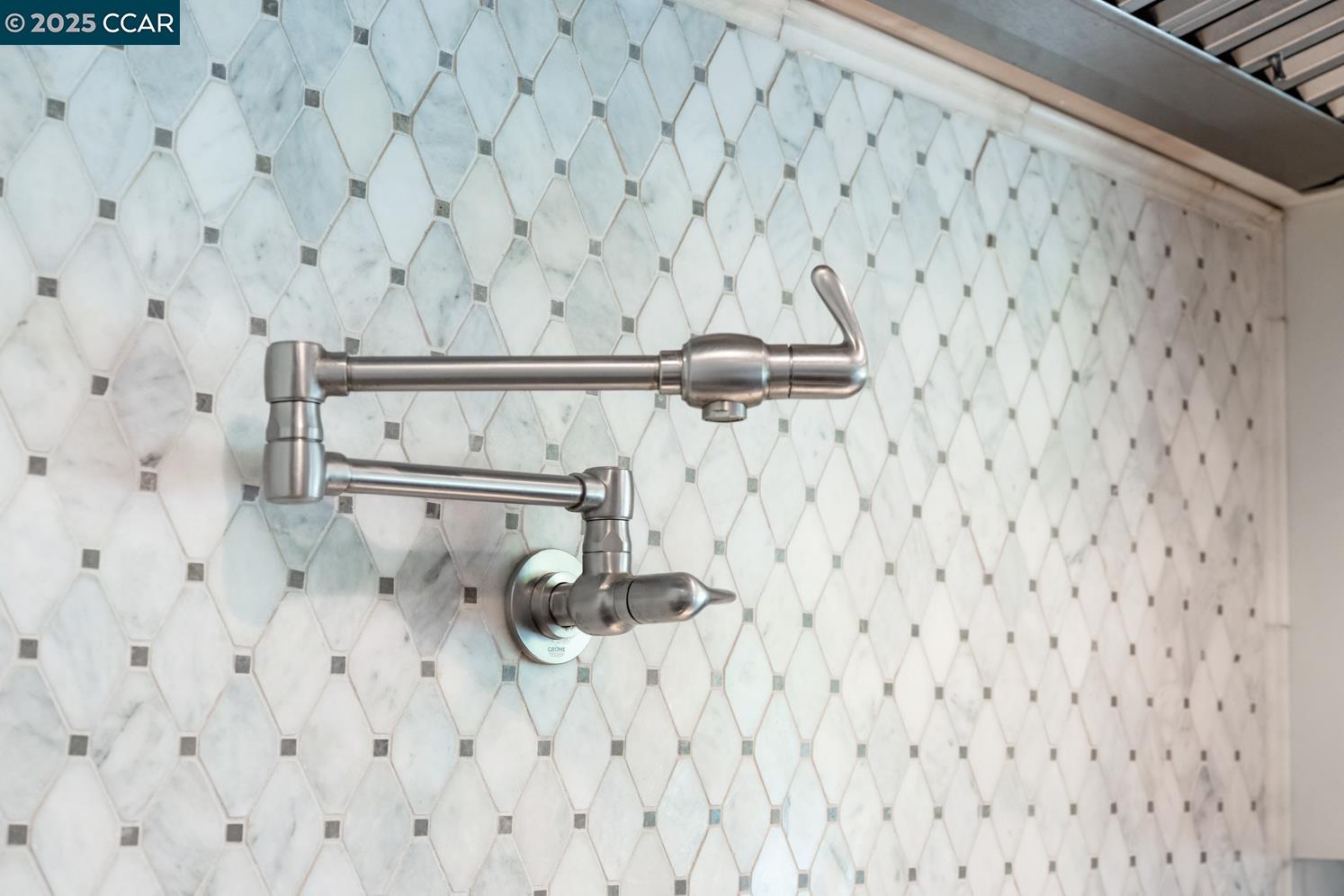 Detail Gallery Image 18 of 59 For 3898 Happy Valley Rd, Lafayette,  CA 94549 - 5 Beds | 4/3 Baths