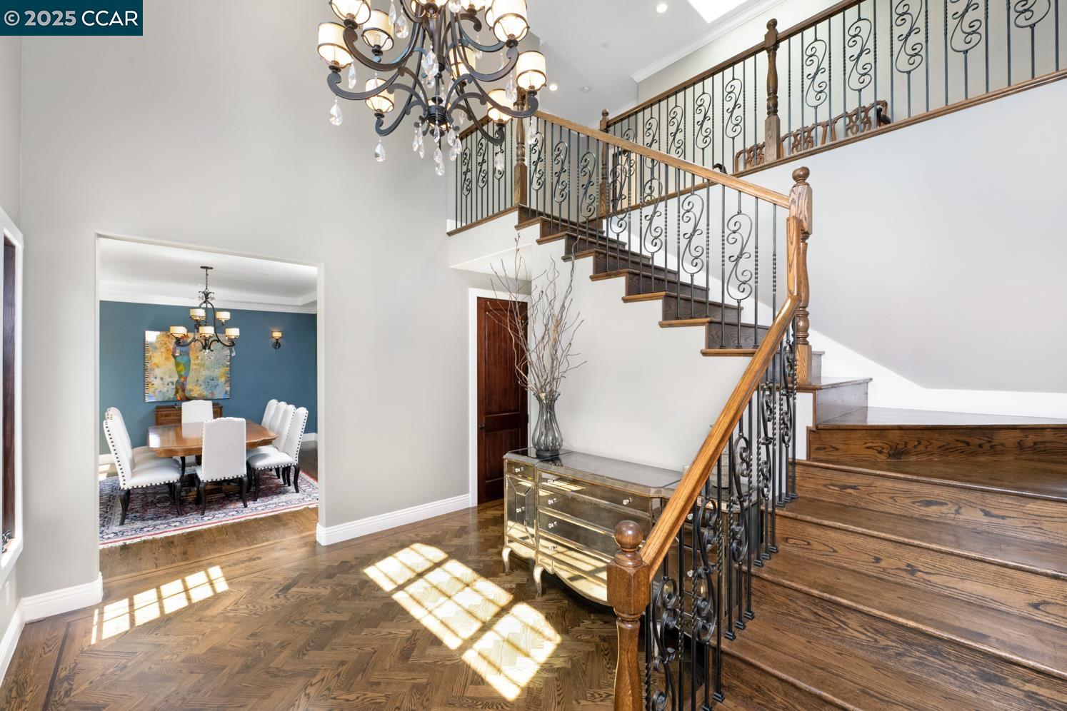 Detail Gallery Image 3 of 59 For 3898 Happy Valley Rd, Lafayette,  CA 94549 - 5 Beds | 4/3 Baths