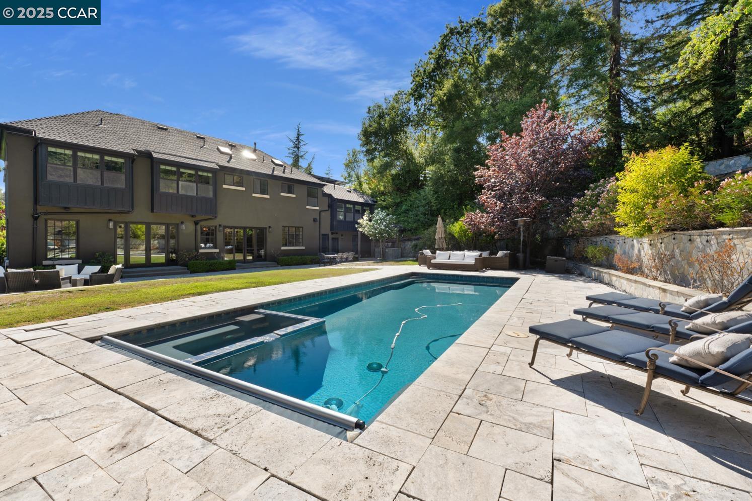 Detail Gallery Image 22 of 59 For 3898 Happy Valley Rd, Lafayette,  CA 94549 - 5 Beds | 4/3 Baths