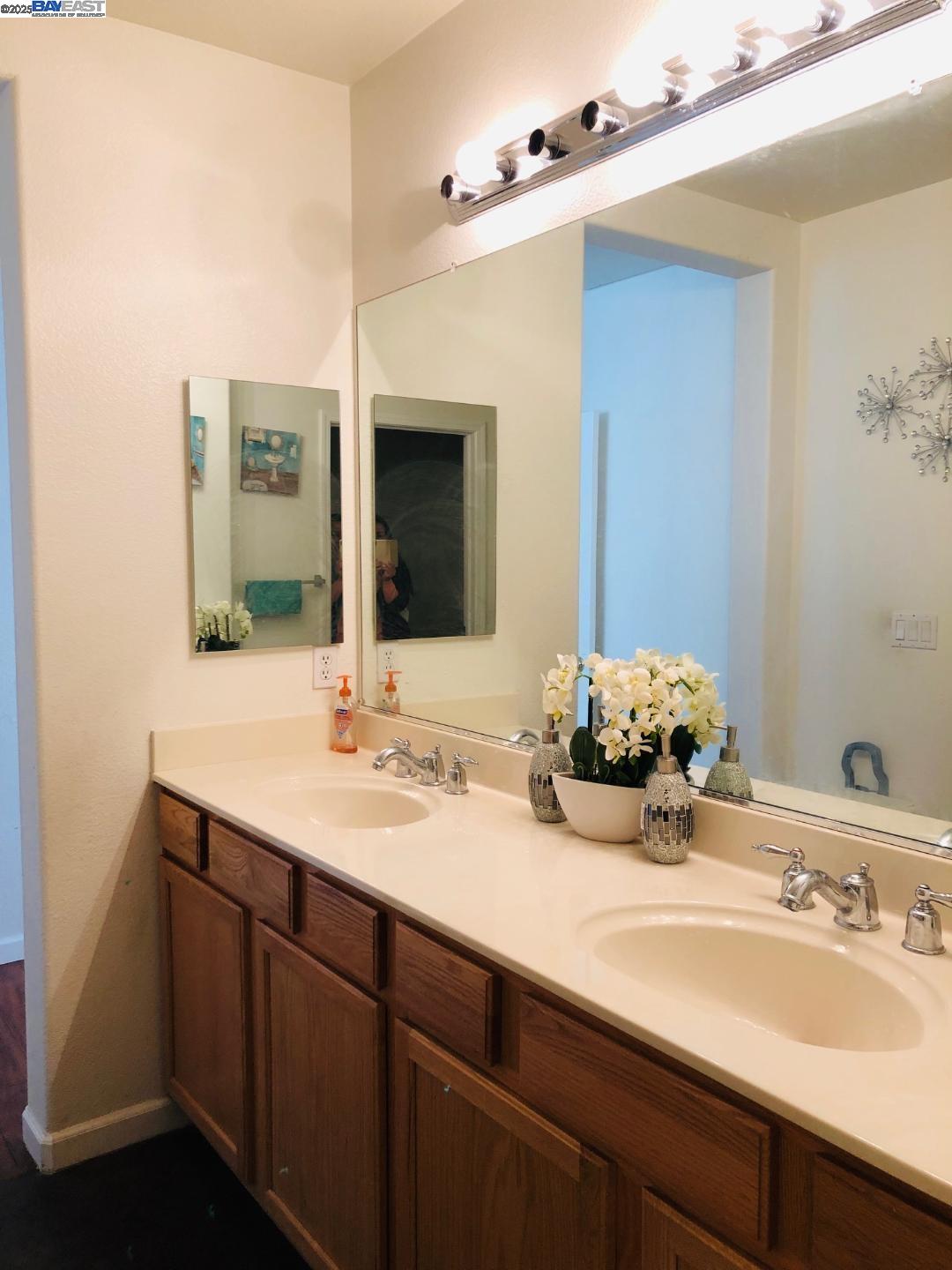 Detail Gallery Image 20 of 21 For 644 Artisan Pl, Hayward,  CA 94541 - 3 Beds | 3 Baths