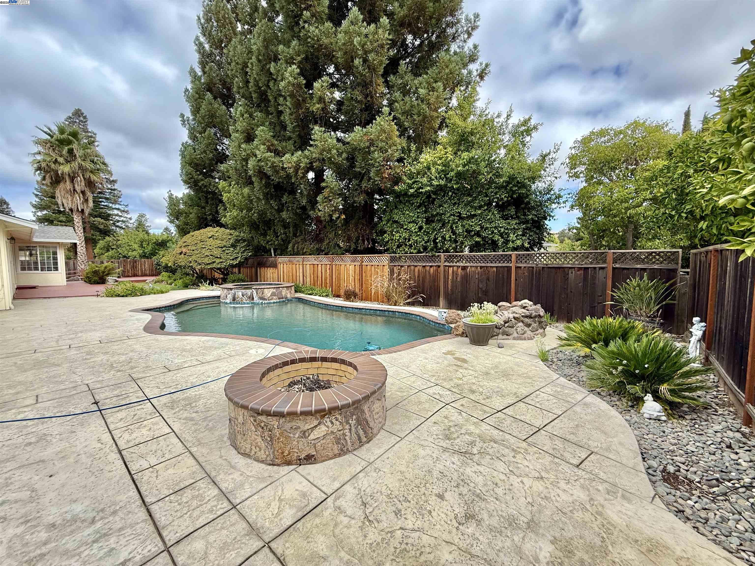 Detail Gallery Image 58 of 60 For 5647 Southbrook Dr, Clayton,  CA 94517 - 4 Beds | 2/1 Baths