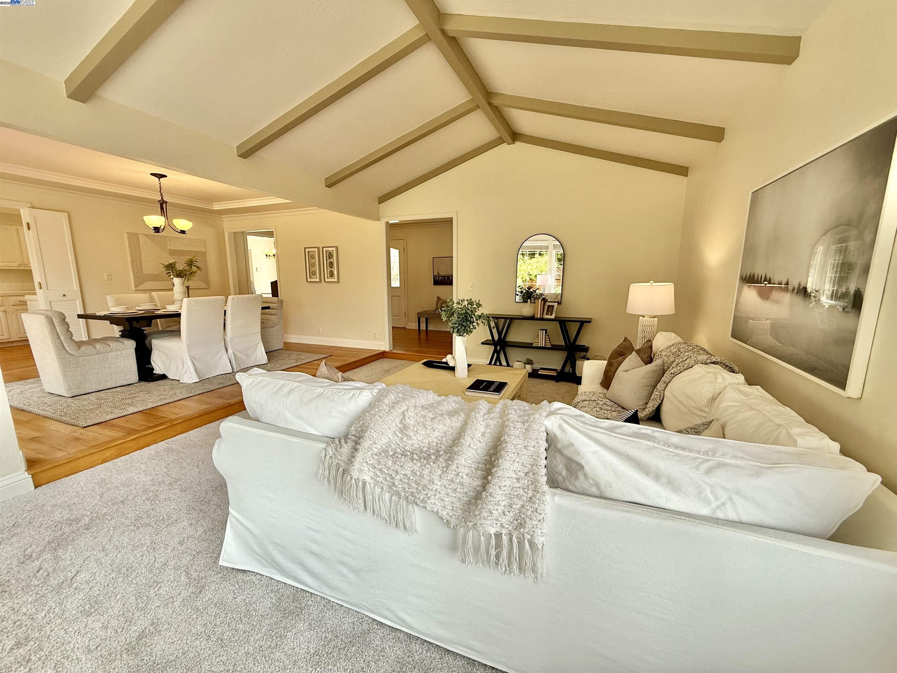 Detail Gallery Image 8 of 60 For 5647 Southbrook Dr, Clayton,  CA 94517 - 4 Beds | 2/1 Baths