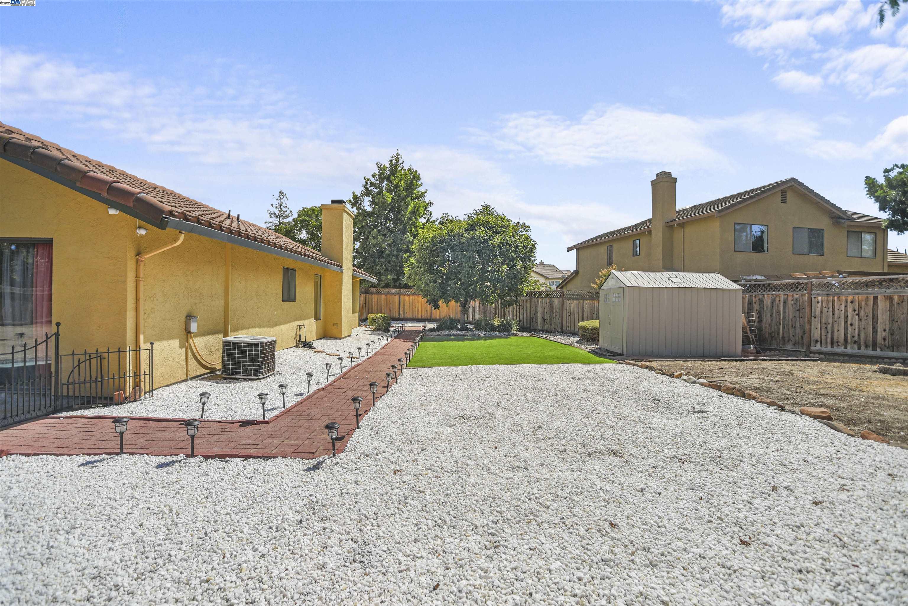 Detail Gallery Image 22 of 25 For 2603 Asilomar, Antioch,  CA 94531 - 3 Beds | 2 Baths