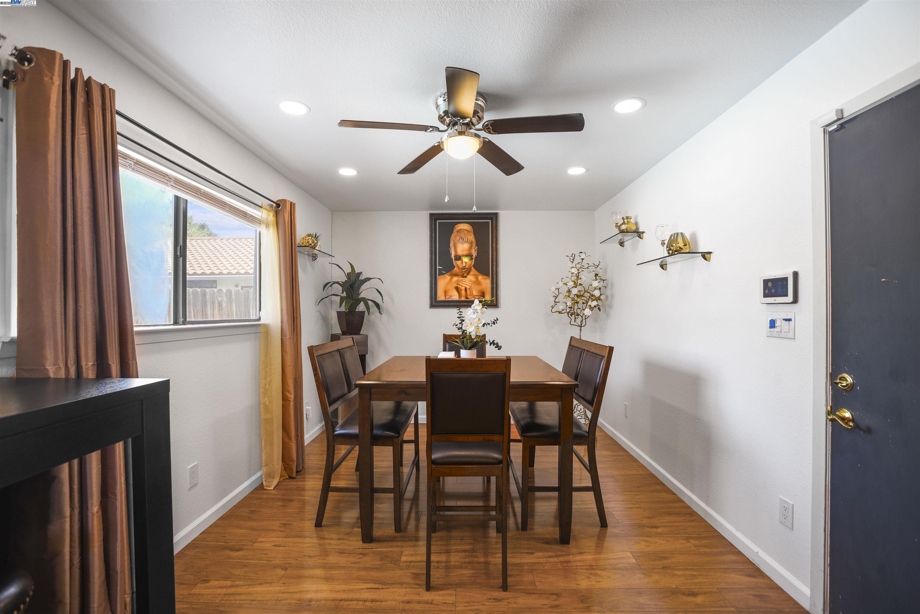 Detail Gallery Image 10 of 25 For 2603 Asilomar, Antioch,  CA 94531 - 3 Beds | 2 Baths