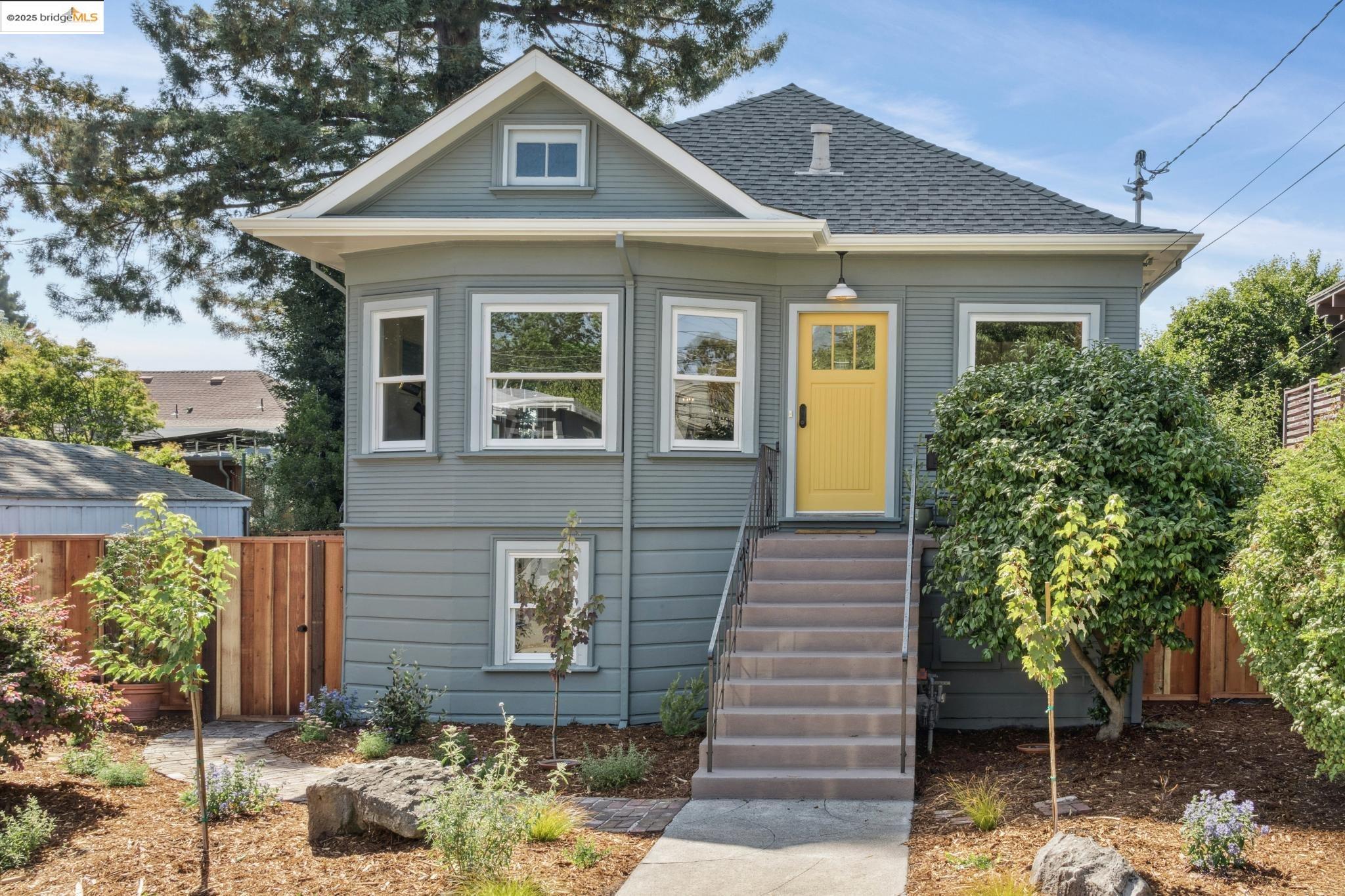 Front Image Thumbnail for EB41110121