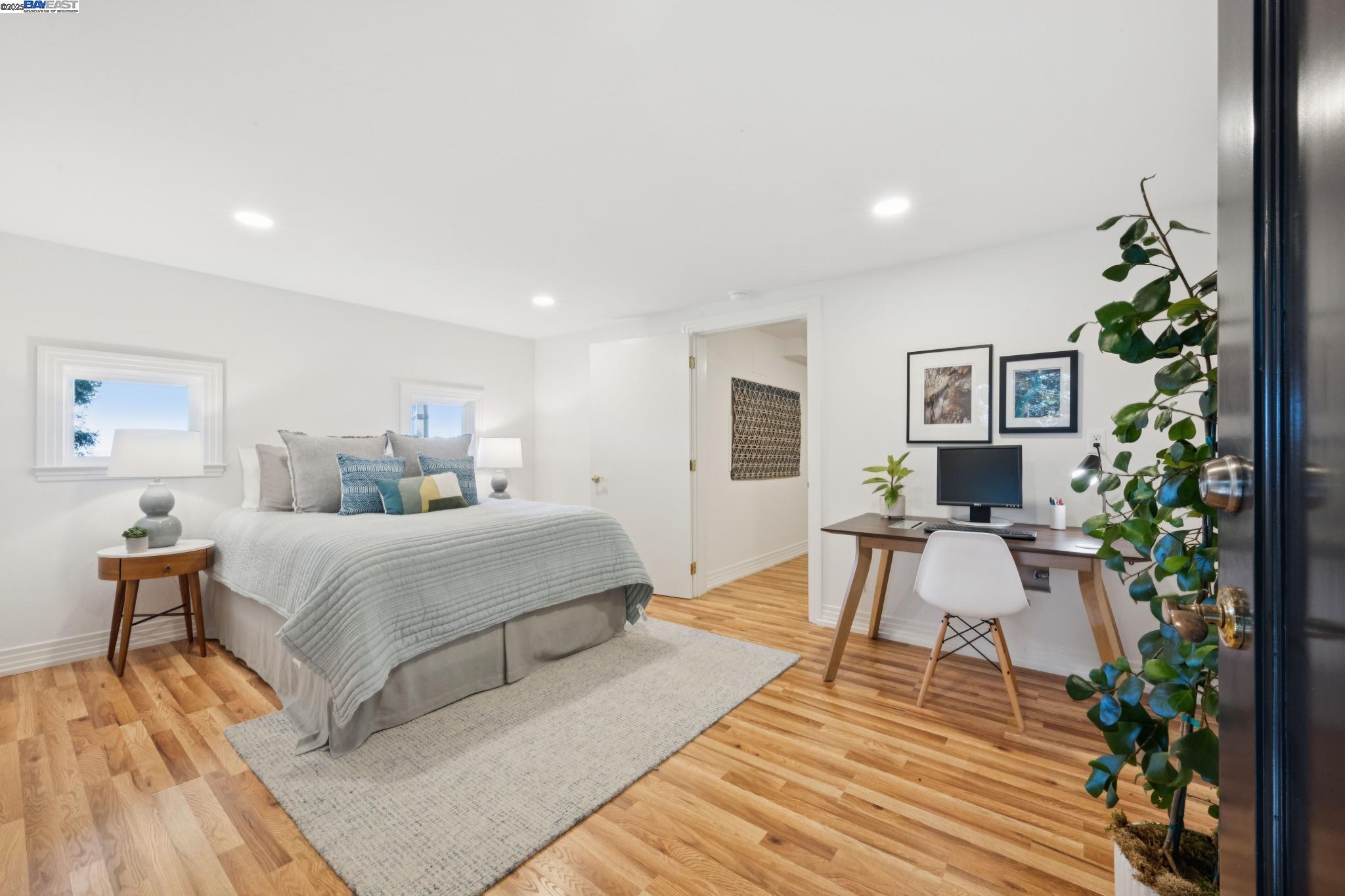 Detail Gallery Image 54 of 60 For 64 Roble Road, Oakland,  CA 94618 - 4 Beds | 4/1 Baths