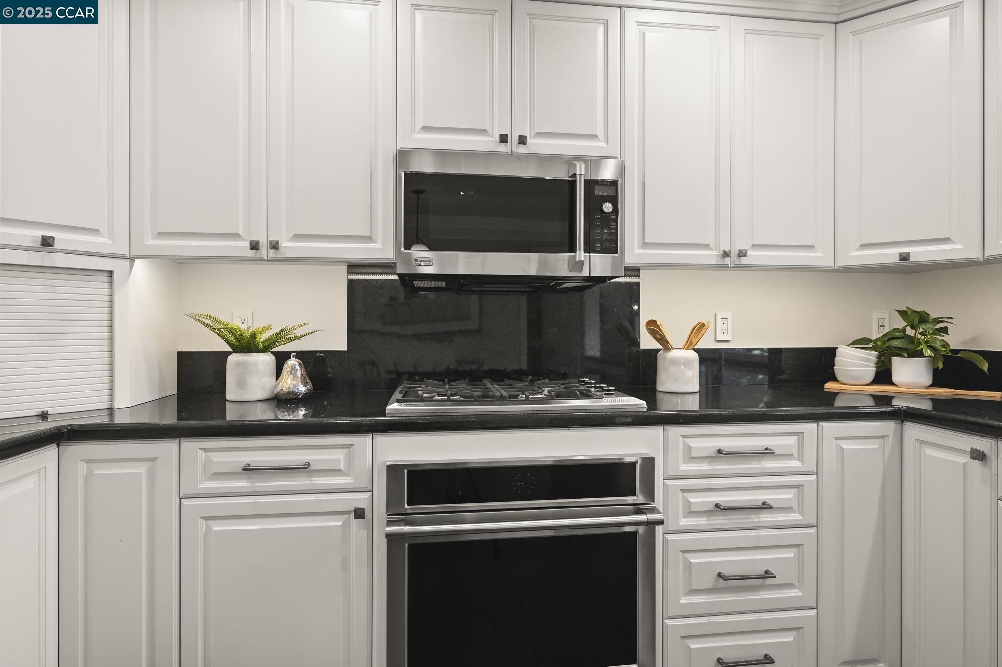 Detail Gallery Image 17 of 57 For 924 Cheyenne Dr, Walnut Creek,  CA 94598 - 4 Beds | 2 Baths