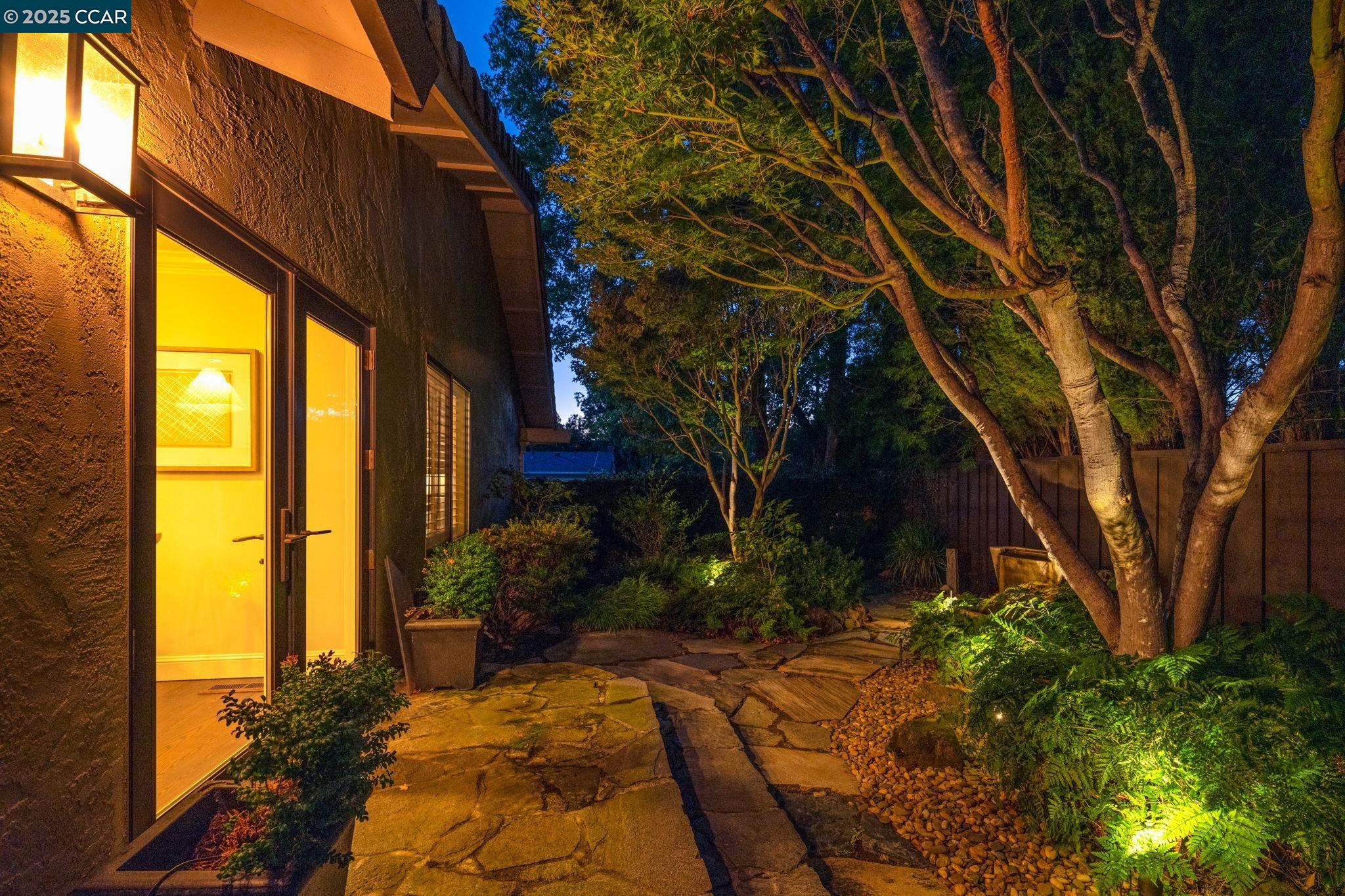 Detail Gallery Image 33 of 57 For 924 Cheyenne Dr, Walnut Creek,  CA 94598 - 4 Beds | 2 Baths