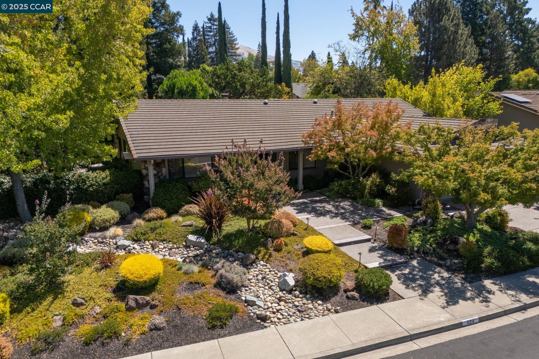 Detail Gallery Image 55 of 57 For 924 Cheyenne Dr, Walnut Creek,  CA 94598 - 4 Beds | 2 Baths