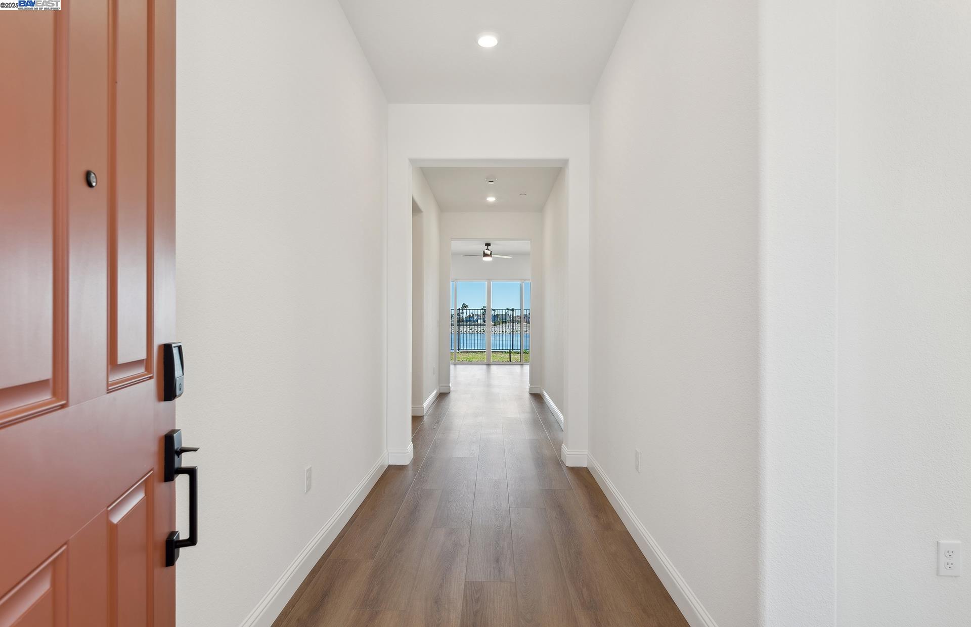 Detail Gallery Image 2 of 16 For 1058 Bradbury Dr, Discovery Bay,  CA 94505 - 4 Beds | 3 Baths