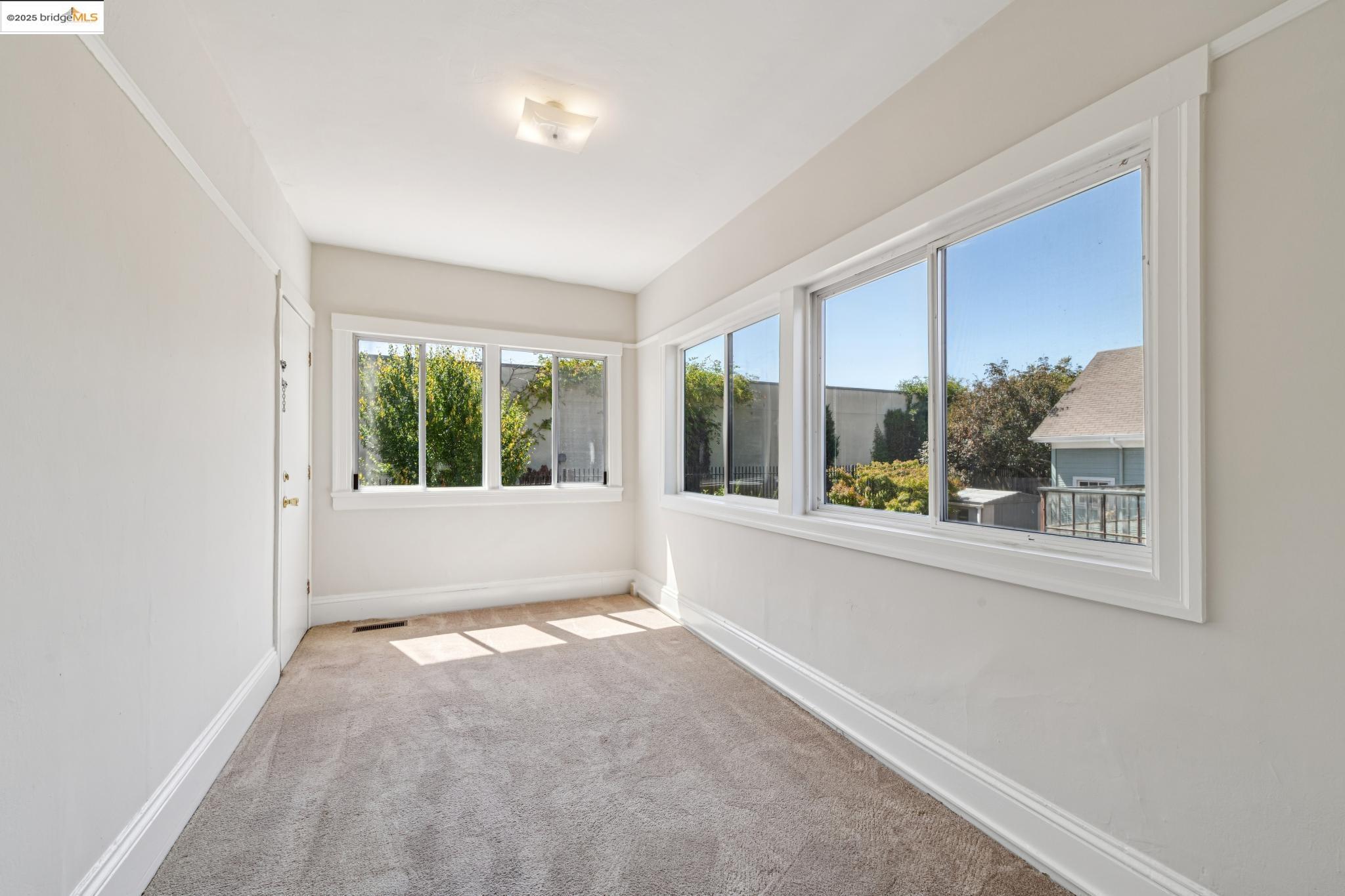 Detail Gallery Image 21 of 41 For 2714 Alcat Ave, Berkeley,  CA 94705 - – Beds | – Baths