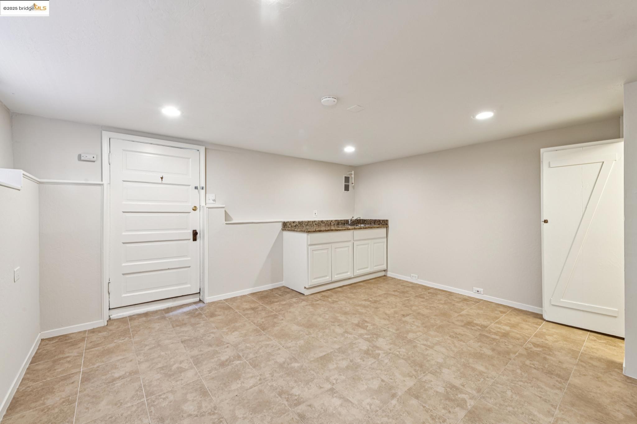 Detail Gallery Image 30 of 41 For 2714 Alcat Ave, Berkeley,  CA 94705 - – Beds | – Baths