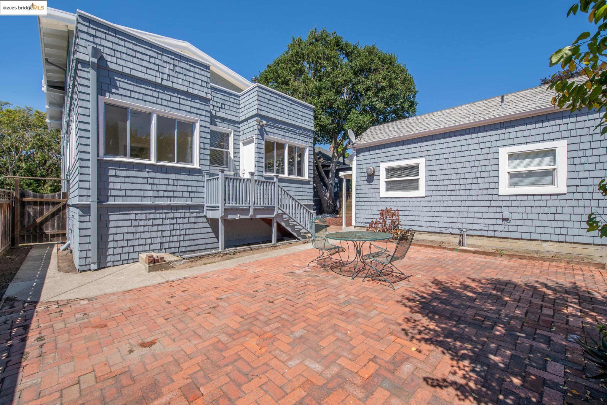 Detail Gallery Image 35 of 41 For 2714 Alcat Ave, Berkeley,  CA 94705 - – Beds | – Baths