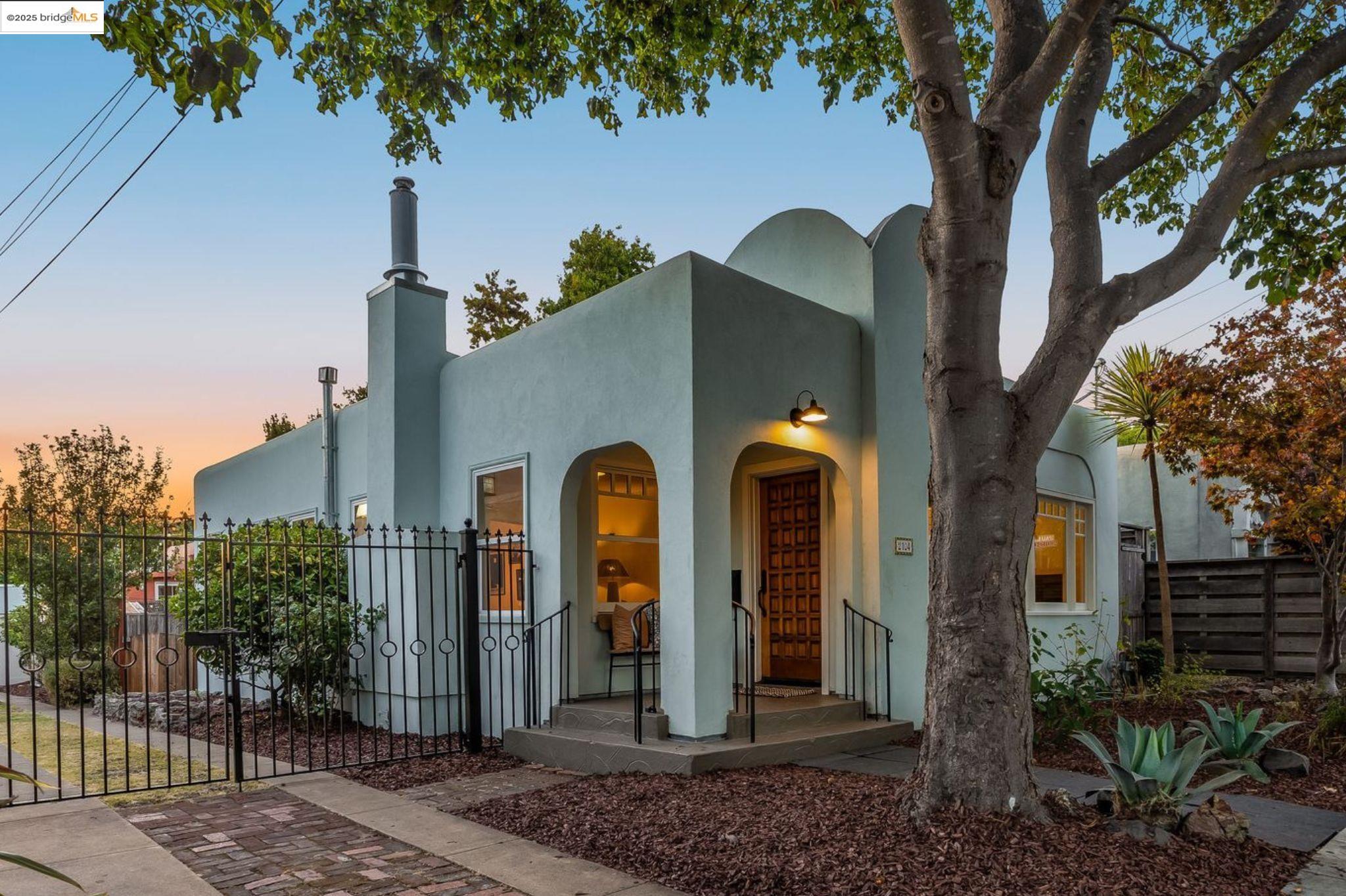 Front Image Thumbnail for EB41110137