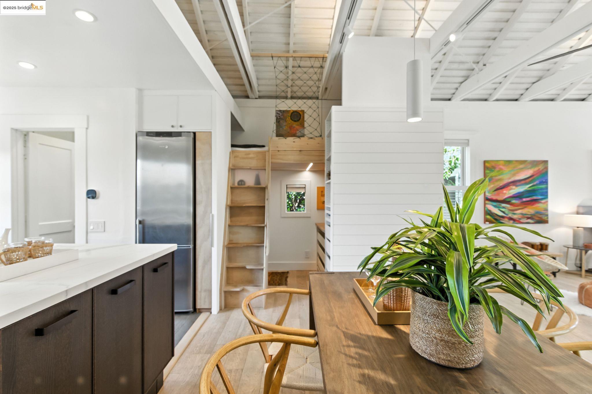 Detail Gallery Image 13 of 46 For 1814 Sixth Street, Berkeley,  CA 94710 - 1 Beds | 1 Baths