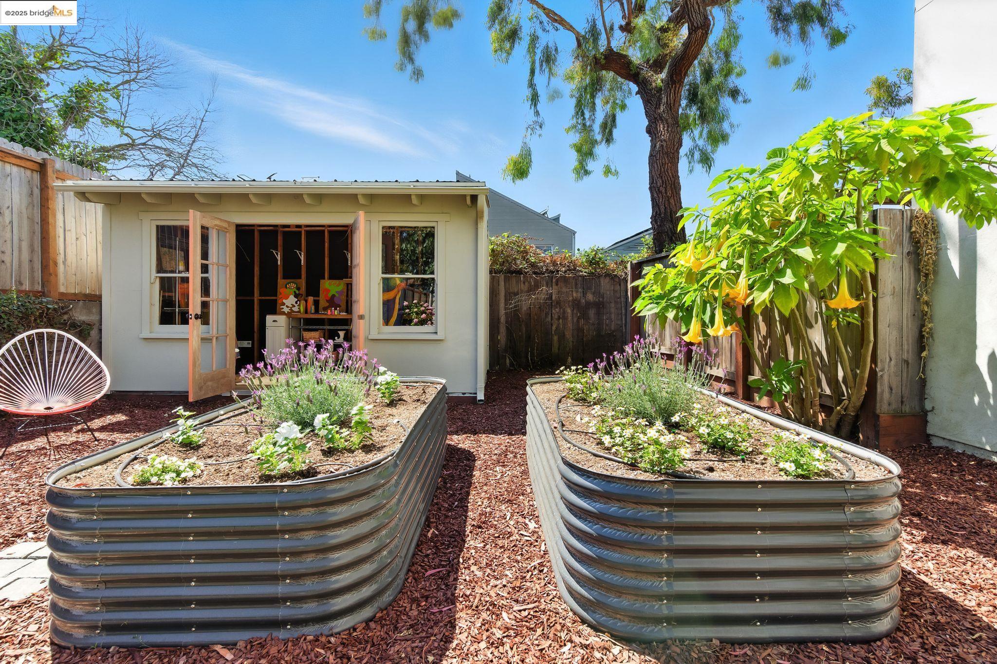Detail Gallery Image 36 of 46 For 1814 Sixth Street, Berkeley,  CA 94710 - 1 Beds | 1 Baths
