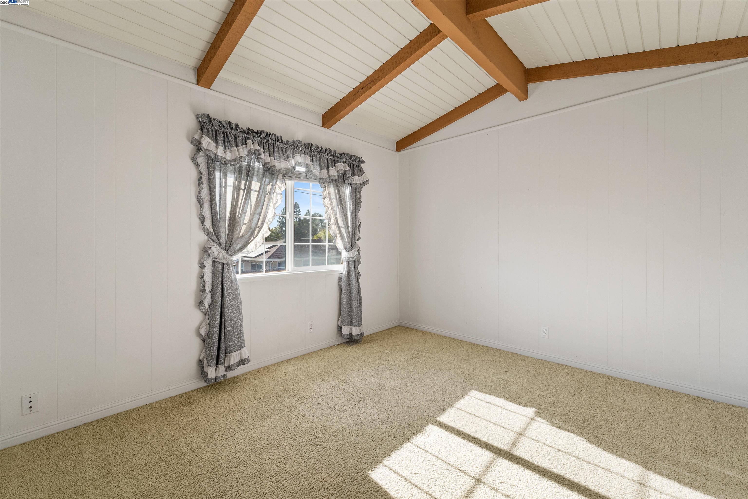Detail Gallery Image 16 of 27 For 42747 Wixon Dr, Fremont,  CA 94538 - 5 Beds | 2 Baths
