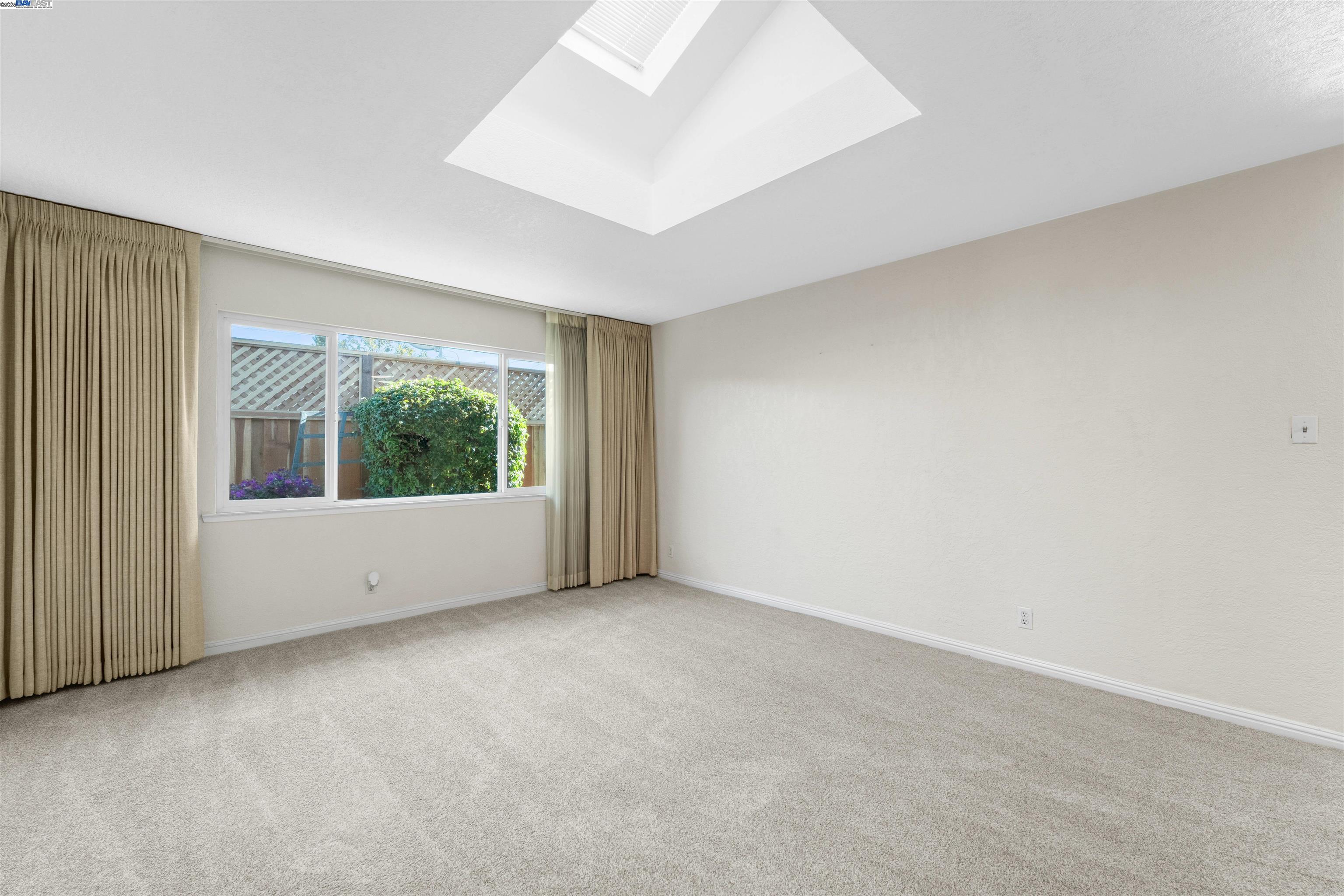 Detail Gallery Image 7 of 27 For 42747 Wixon Dr, Fremont,  CA 94538 - 5 Beds | 2 Baths