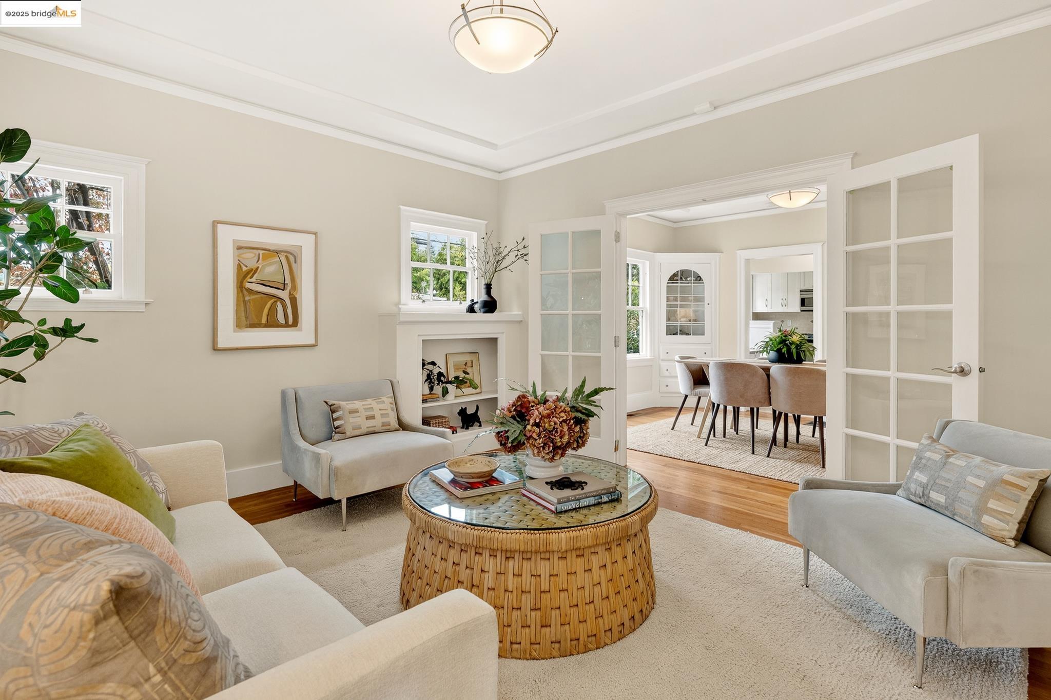 Detail Gallery Image 4 of 29 For 1501 Oxford St #1,  Berkeley,  CA 94709 - 1 Beds | 1 Baths