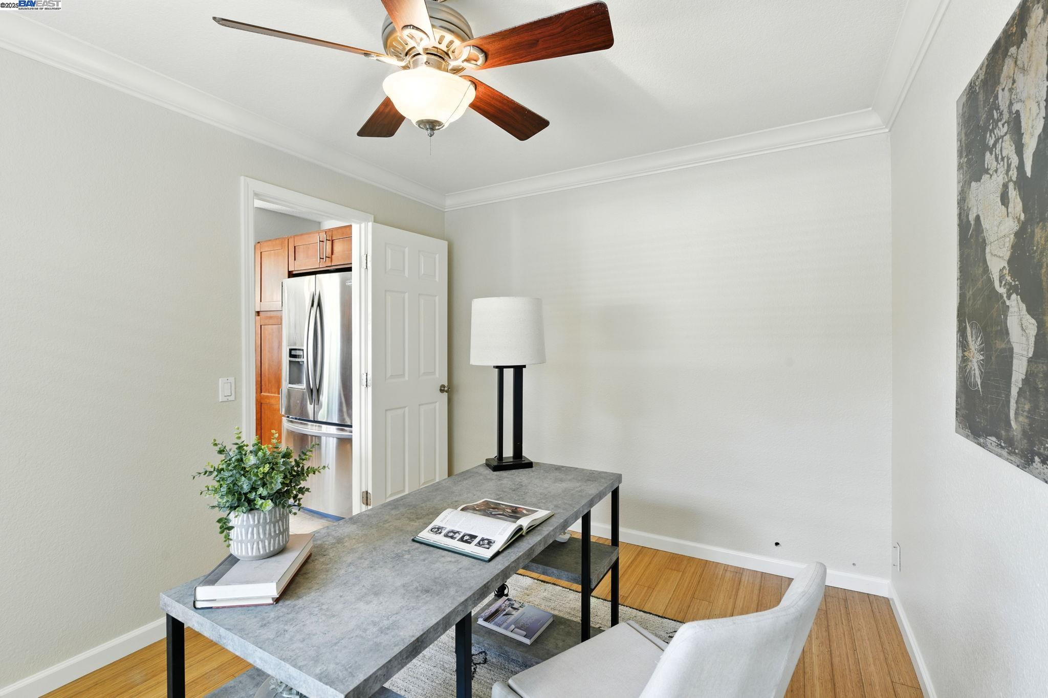 Detail Gallery Image 13 of 39 For 3672 Sun Maiden Way, Antelope,  CA 95843 - 3 Beds | 2/1 Baths