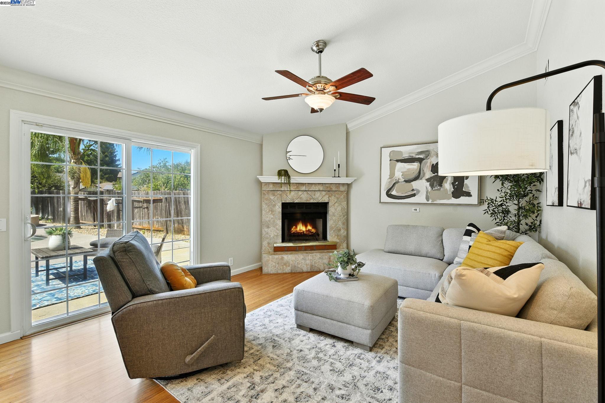 Detail Gallery Image 18 of 39 For 3672 Sun Maiden Way, Antelope,  CA 95843 - 3 Beds | 2/1 Baths