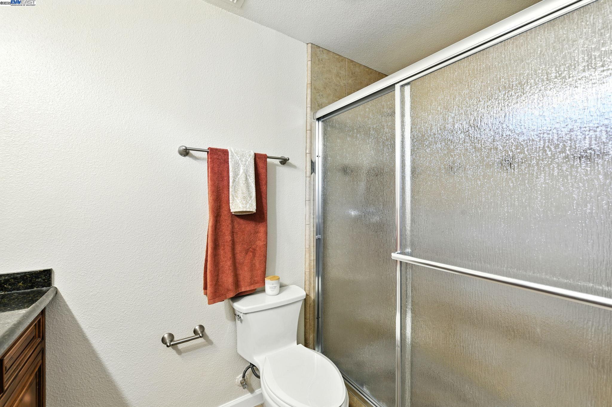 Detail Gallery Image 24 of 39 For 3672 Sun Maiden Way, Antelope,  CA 95843 - 3 Beds | 2/1 Baths