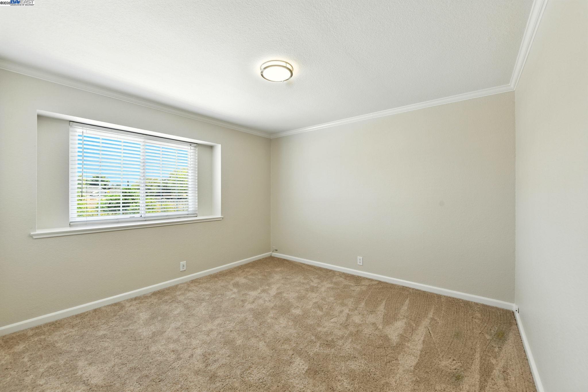 Detail Gallery Image 27 of 39 For 3672 Sun Maiden Way, Antelope,  CA 95843 - 3 Beds | 2/1 Baths