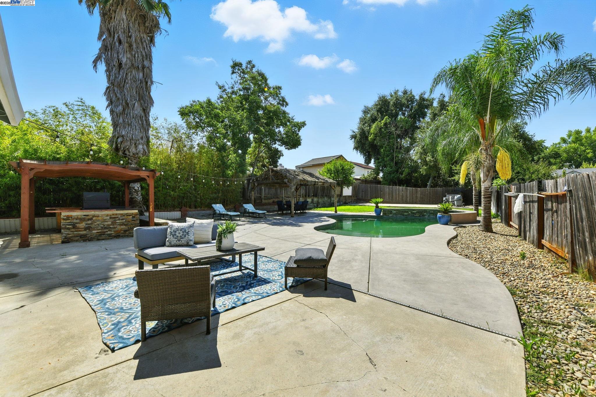 Detail Gallery Image 30 of 39 For 3672 Sun Maiden Way, Antelope,  CA 95843 - 3 Beds | 2/1 Baths