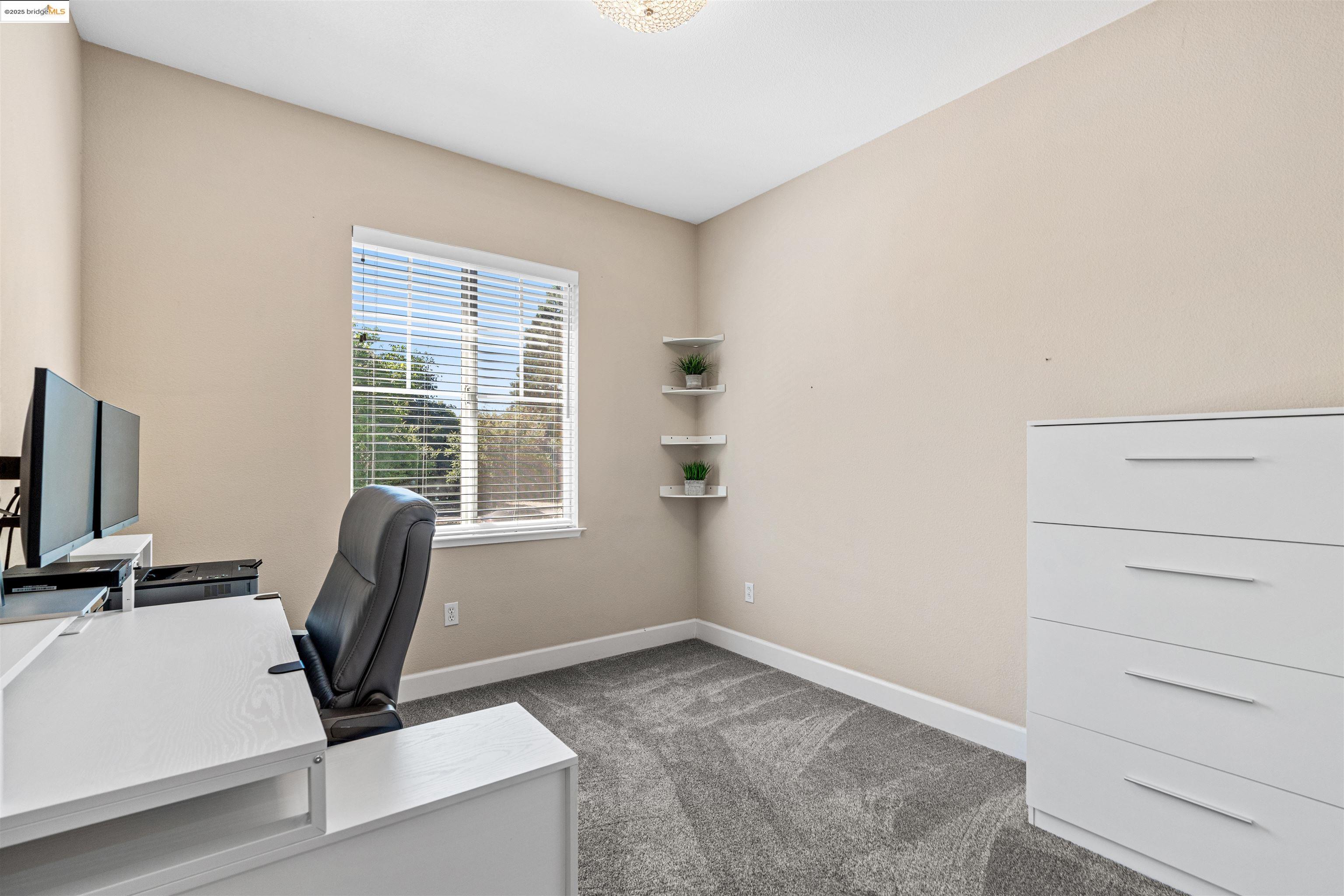 Photo #10: 41110156 Listing: Photo #10