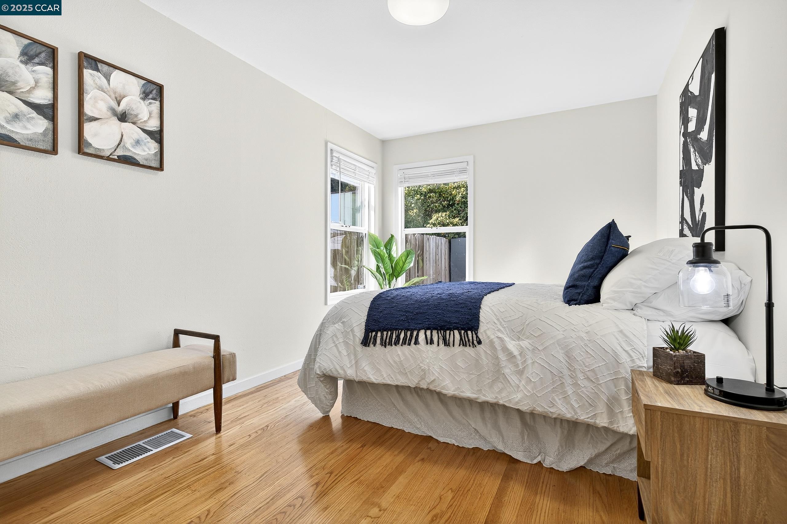 Detail Gallery Image 22 of 40 For 2351 Brooks Ave, Richmond,  CA 94804 - 2 Beds | 1 Baths