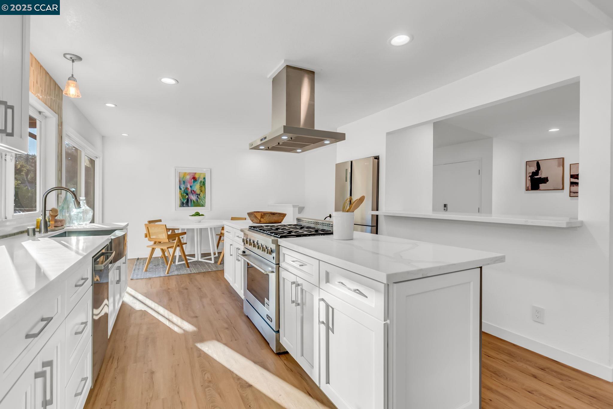 Detail Gallery Image 14 of 48 For 20 Mt Tamalpais Pl, Clayton,  CA 94517 - 4 Beds | 2/1 Baths
