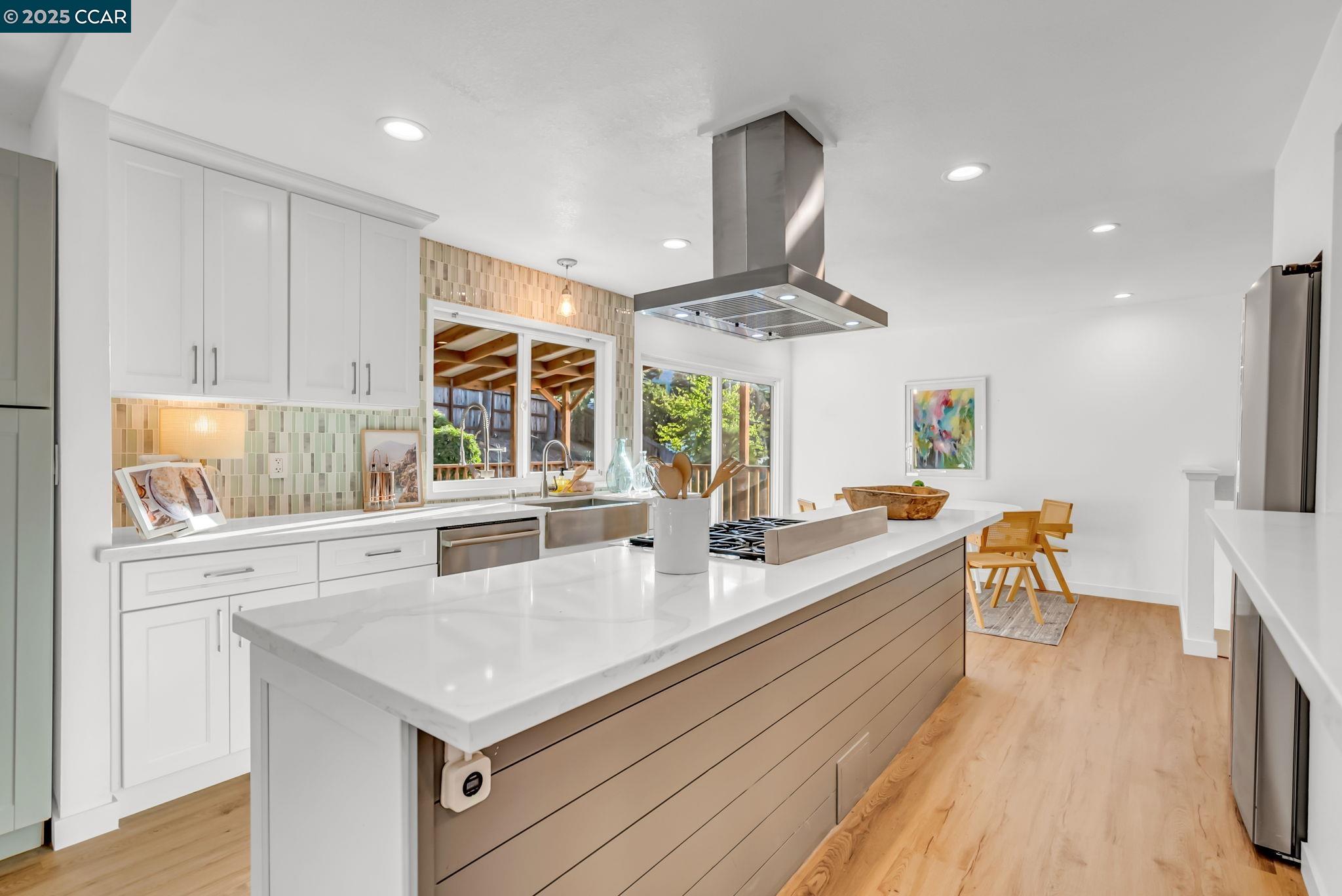 Detail Gallery Image 15 of 48 For 20 Mt Tamalpais Pl, Clayton,  CA 94517 - 4 Beds | 2/1 Baths