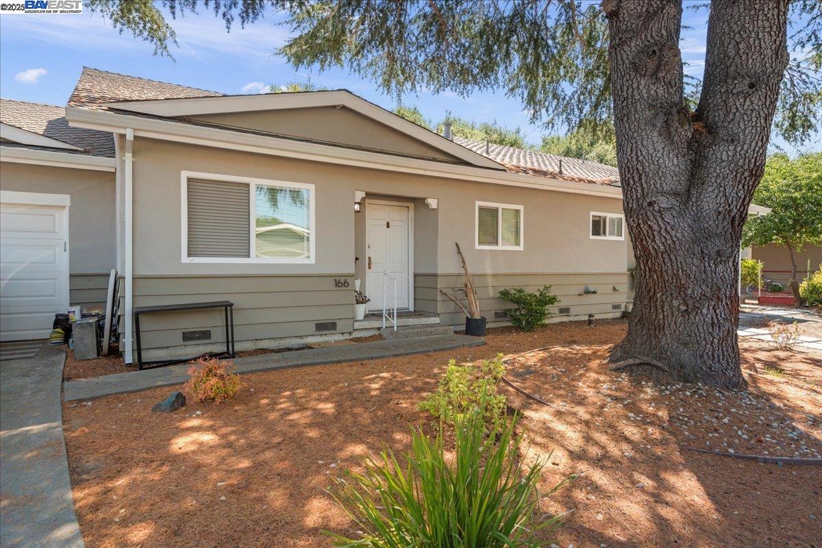 Detail Gallery Image 12 of 21 For 164 Gilbert Ct, Martinez,  CA 94553 - – Beds | – Baths