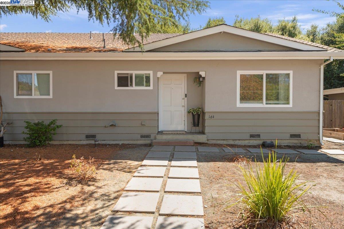 Detail Gallery Image 14 of 21 For 164 Gilbert Ct, Martinez,  CA 94553 - – Beds | – Baths