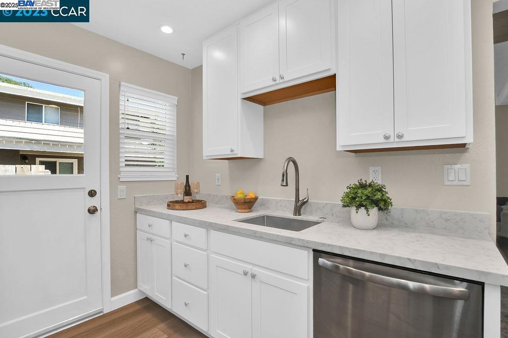Detail Gallery Image 19 of 21 For 164 Gilbert Ct, Martinez,  CA 94553 - – Beds | – Baths