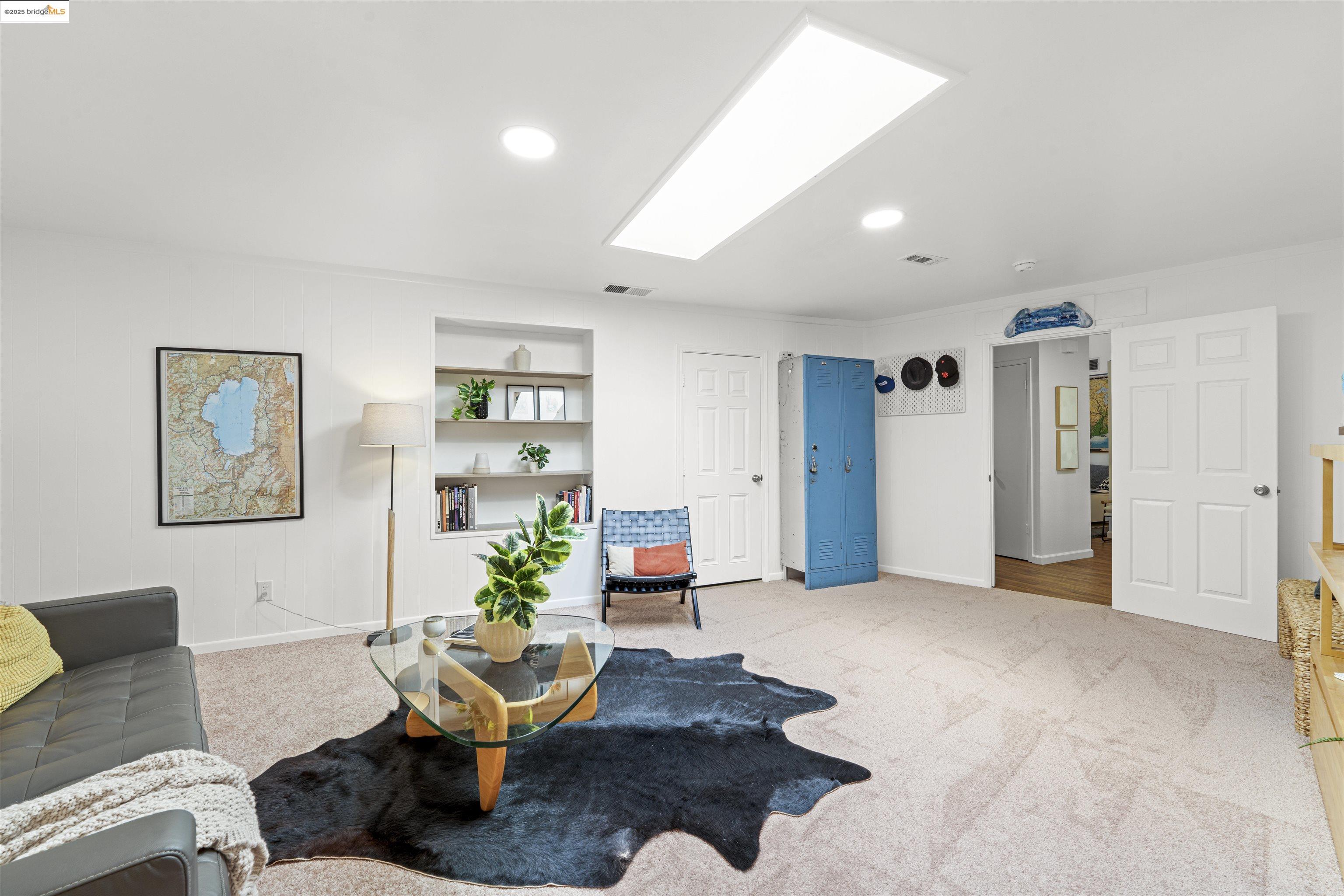 Detail Gallery Image 14 of 41 For 1001 Damon Ct, Santa Rosa,  CA 95401 - 3 Beds | 2 Baths