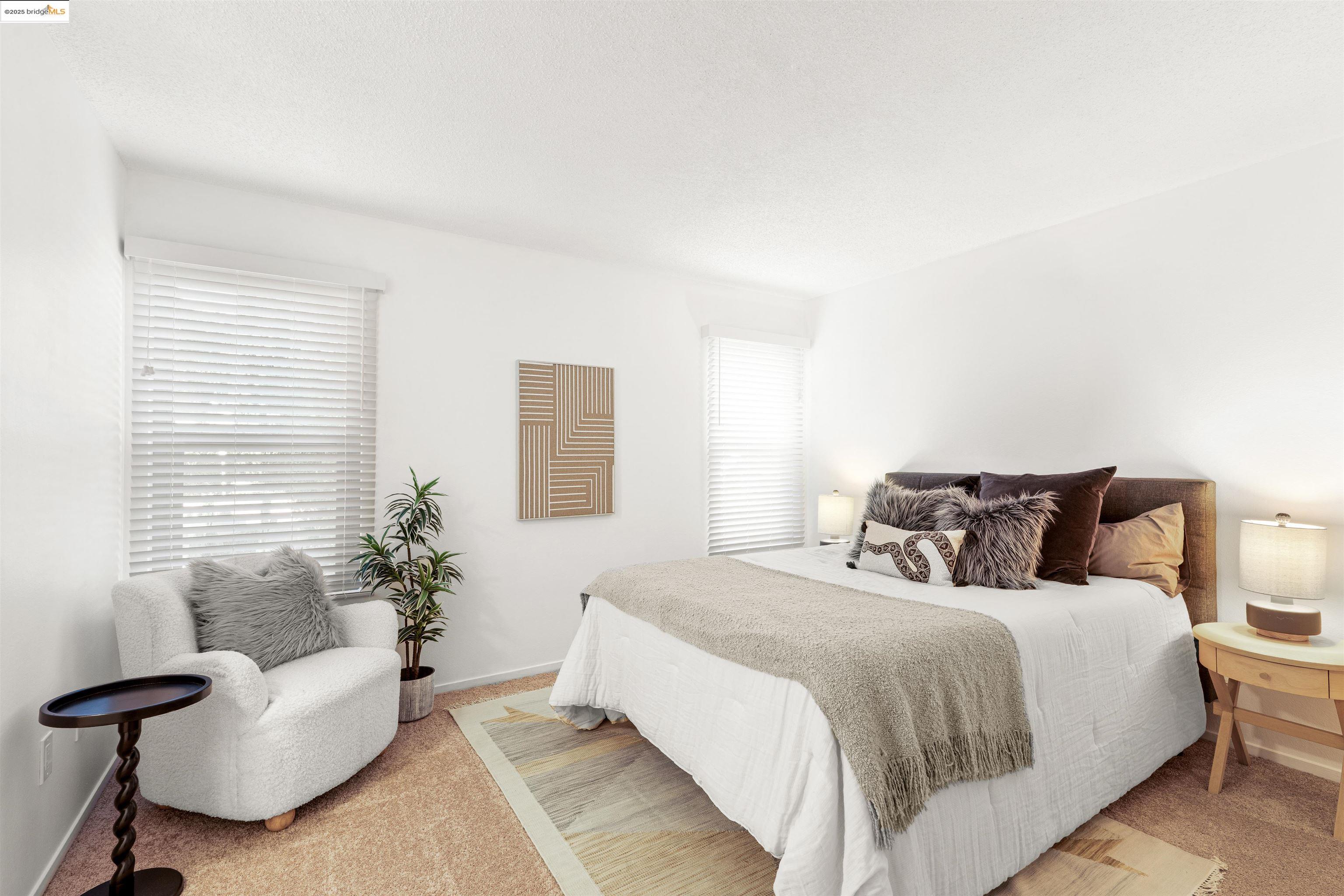 Detail Gallery Image 17 of 41 For 1001 Damon Ct, Santa Rosa,  CA 95401 - 3 Beds | 2 Baths