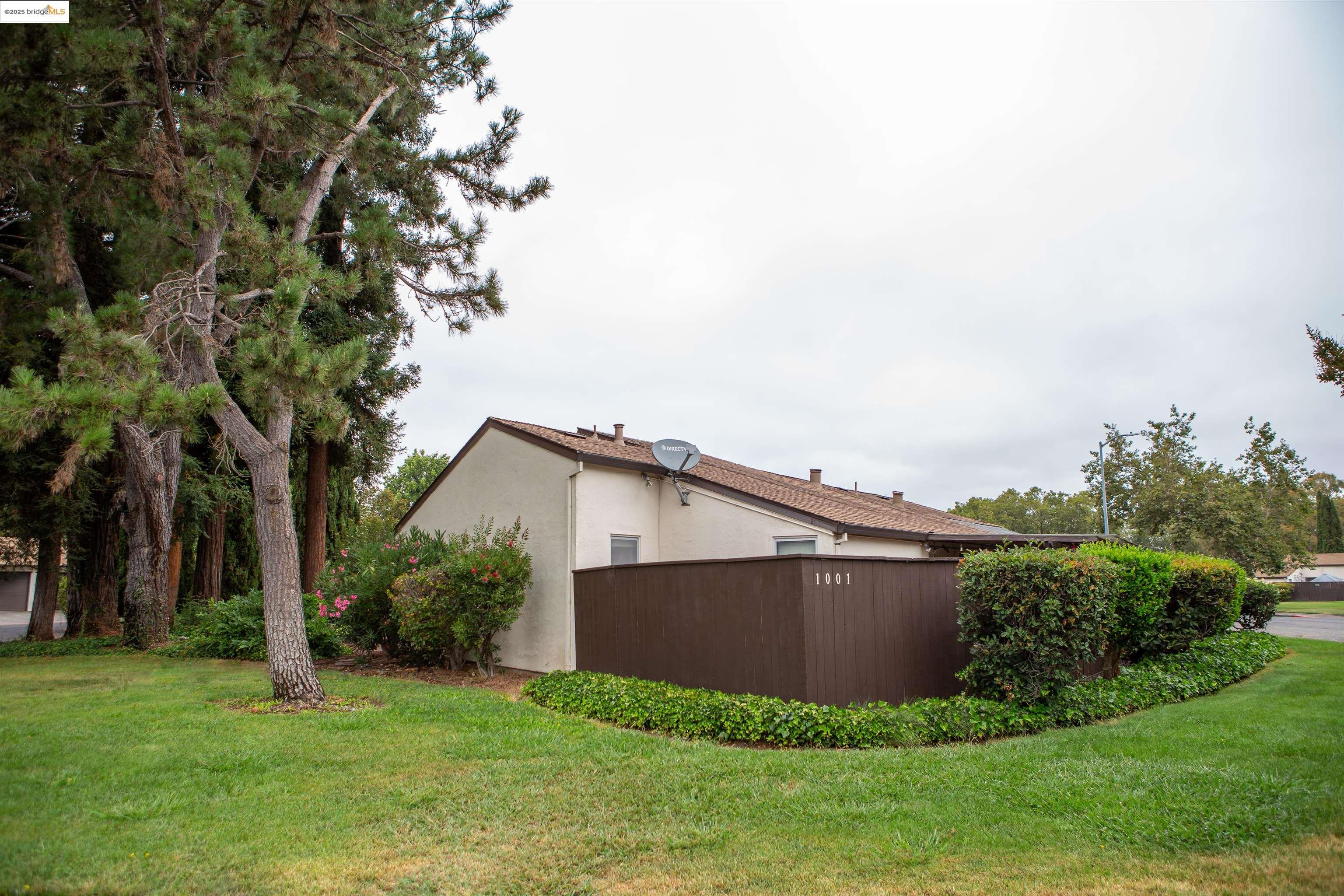 Detail Gallery Image 39 of 41 For 1001 Damon Ct, Santa Rosa,  CA 95401 - 3 Beds | 2 Baths