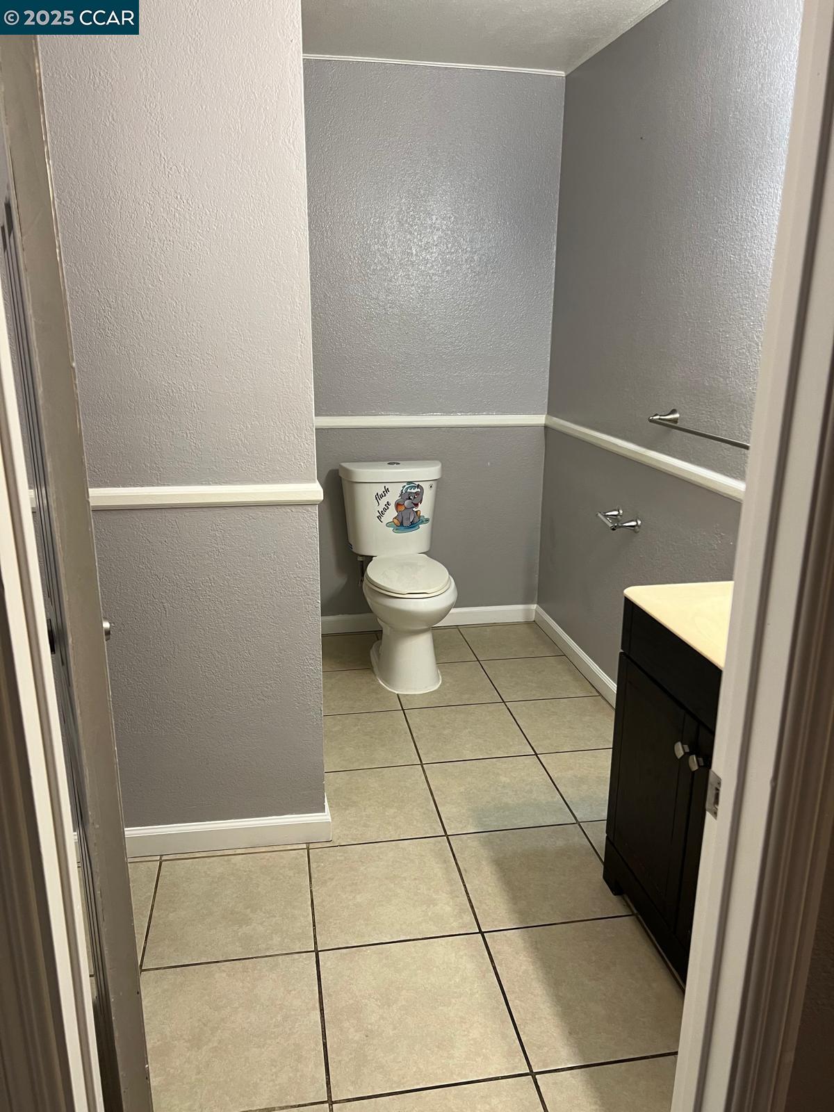Detail Gallery Image 18 of 38 For 205 Curry Ave, Vallejo,  CA 94590 - 3 Beds | 2 Baths